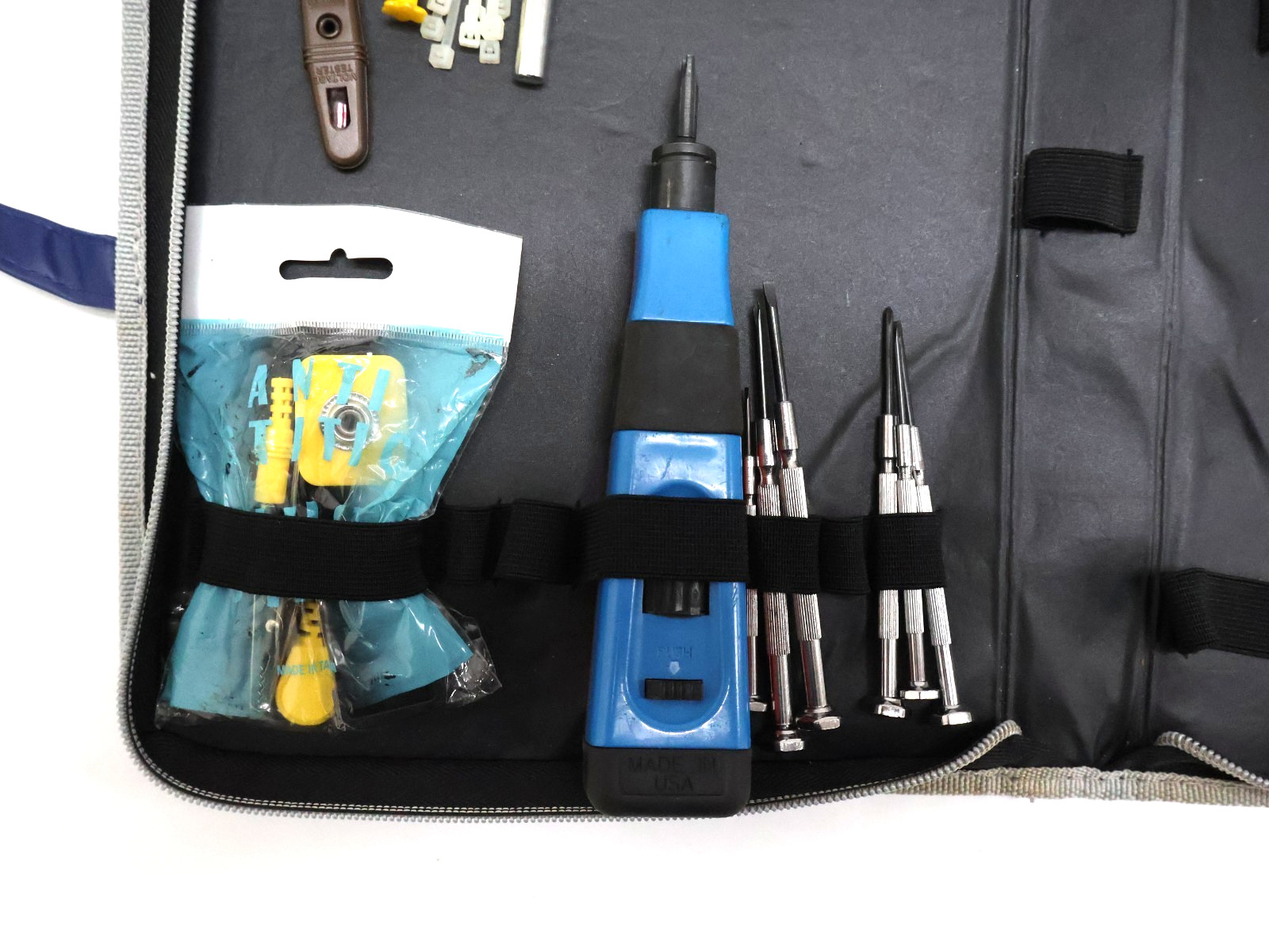 25+ Piece Professional Multifunction Computer Repair Tool Kit w/Box
