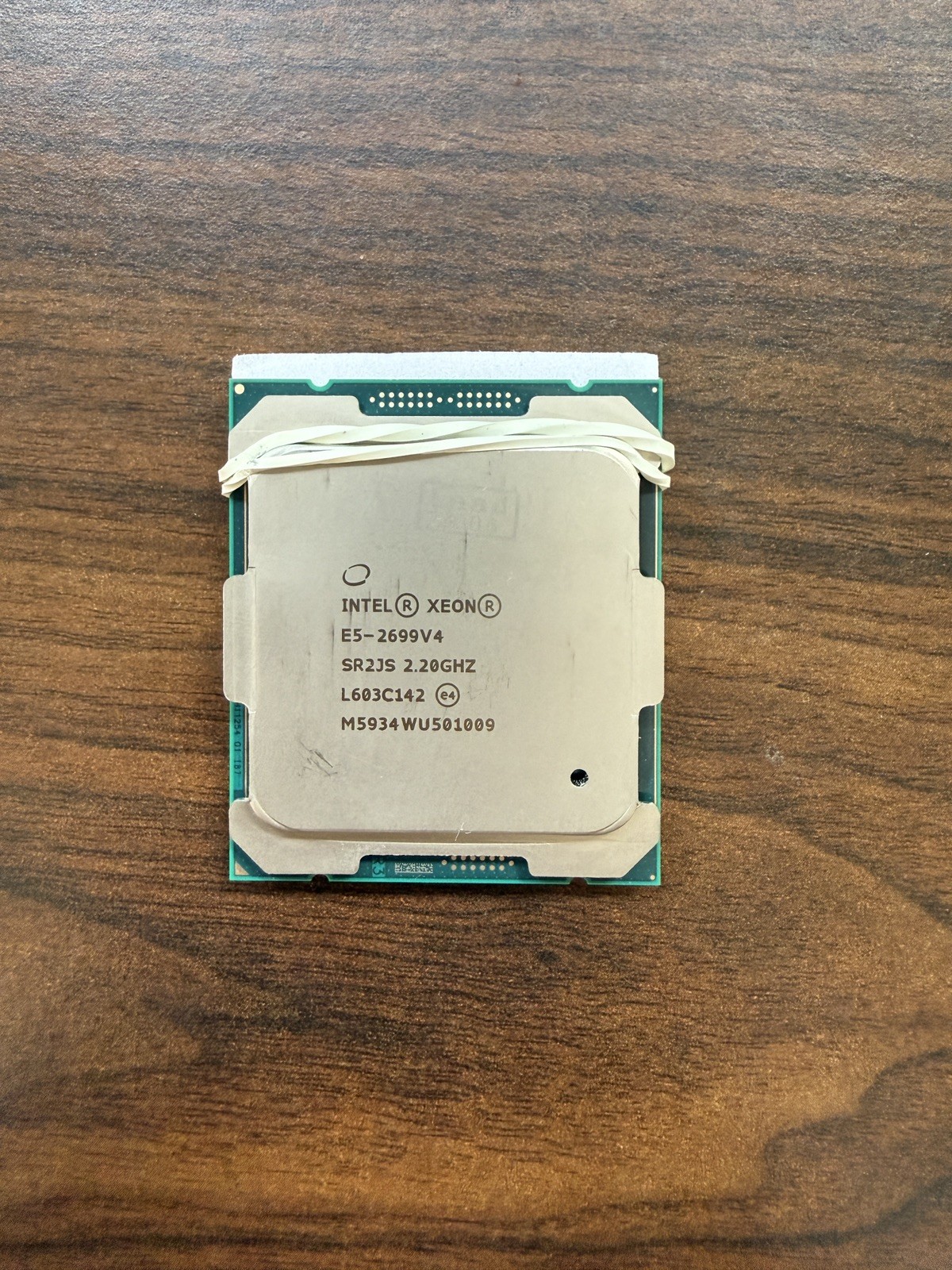 Intel Xeon E5-2699 V4