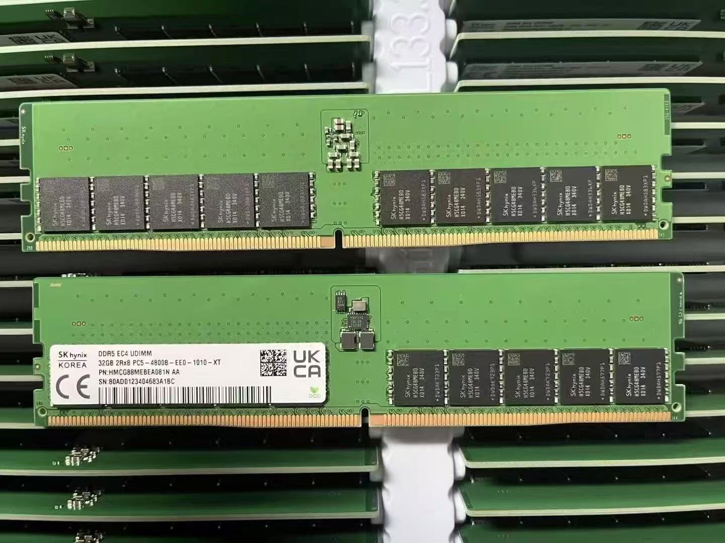 SK hynix 32GB 4800MHz DDR5 Server RAM EC4 UDIMM 2Rx8 PC5-4800B-EE0-1010-XT