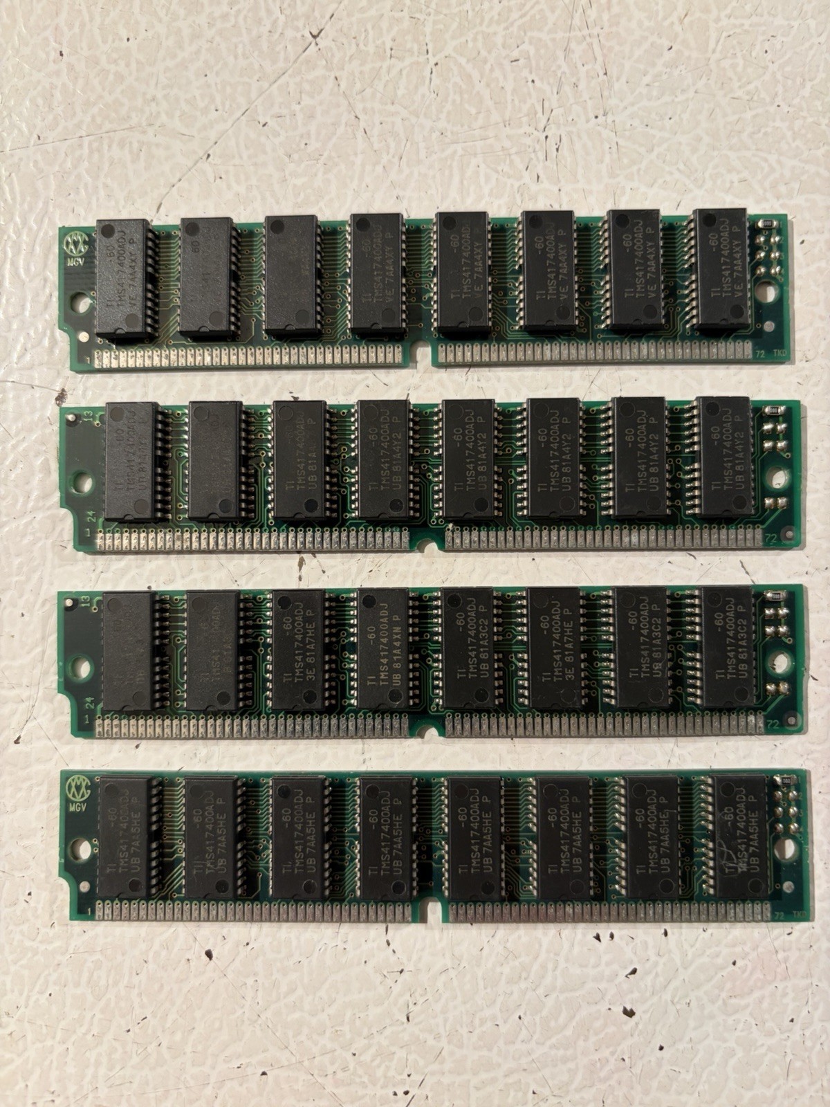 INTEL VS440FX MOTHERBOARD PENTIUM PRO 200MHz 64MB RAM