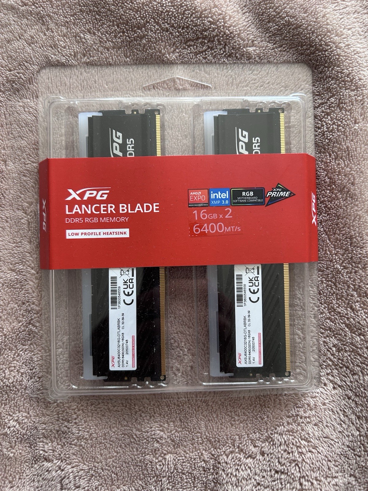 BRAND NEW| XPG Lancer Blade RBG DDR5 6400MHz CL32 32GB (2x16GB) PC5-51200 Black