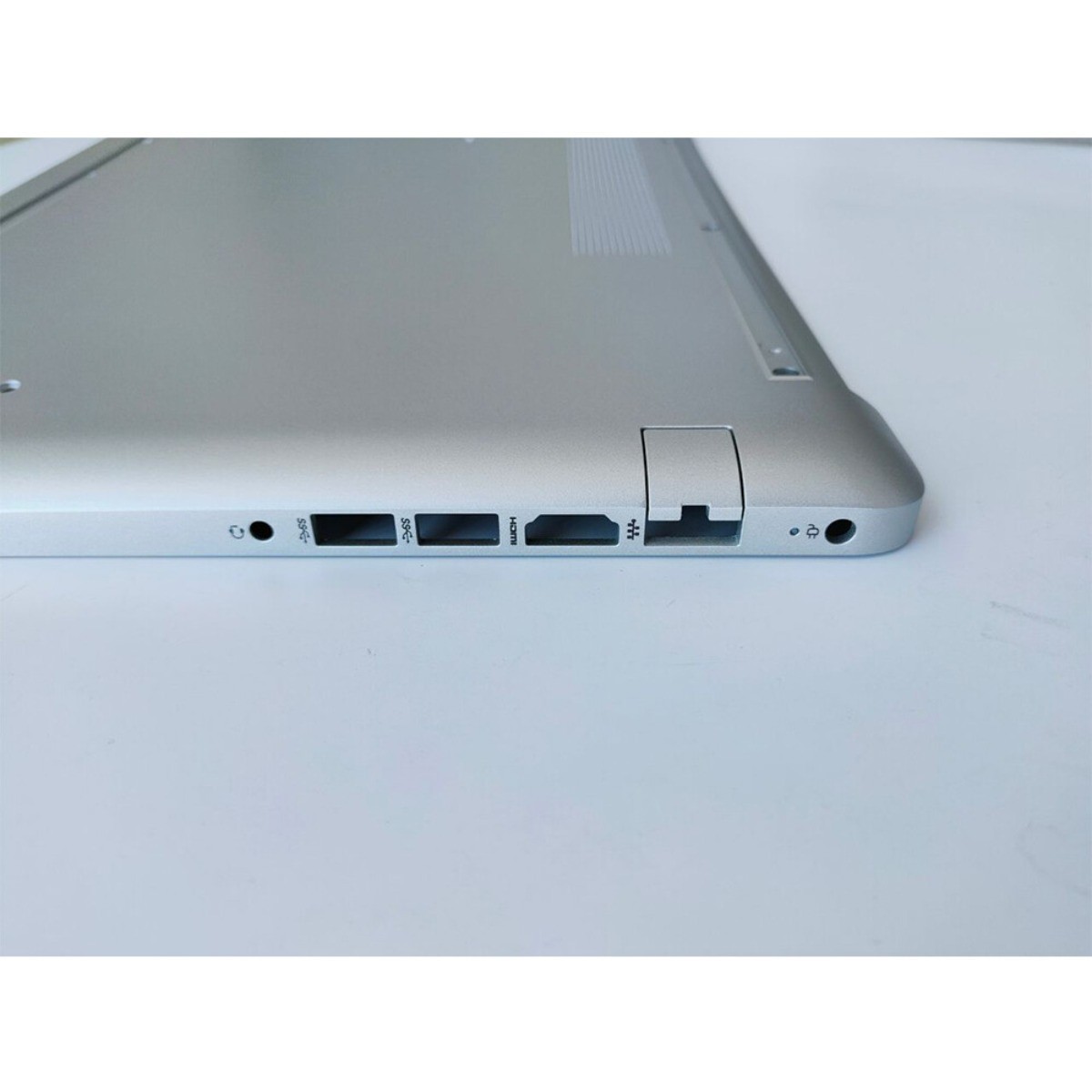 NEW For HP 17-by0053cl 17-by3053cl Bottom Case Cover Base Enclosure L22508-001
