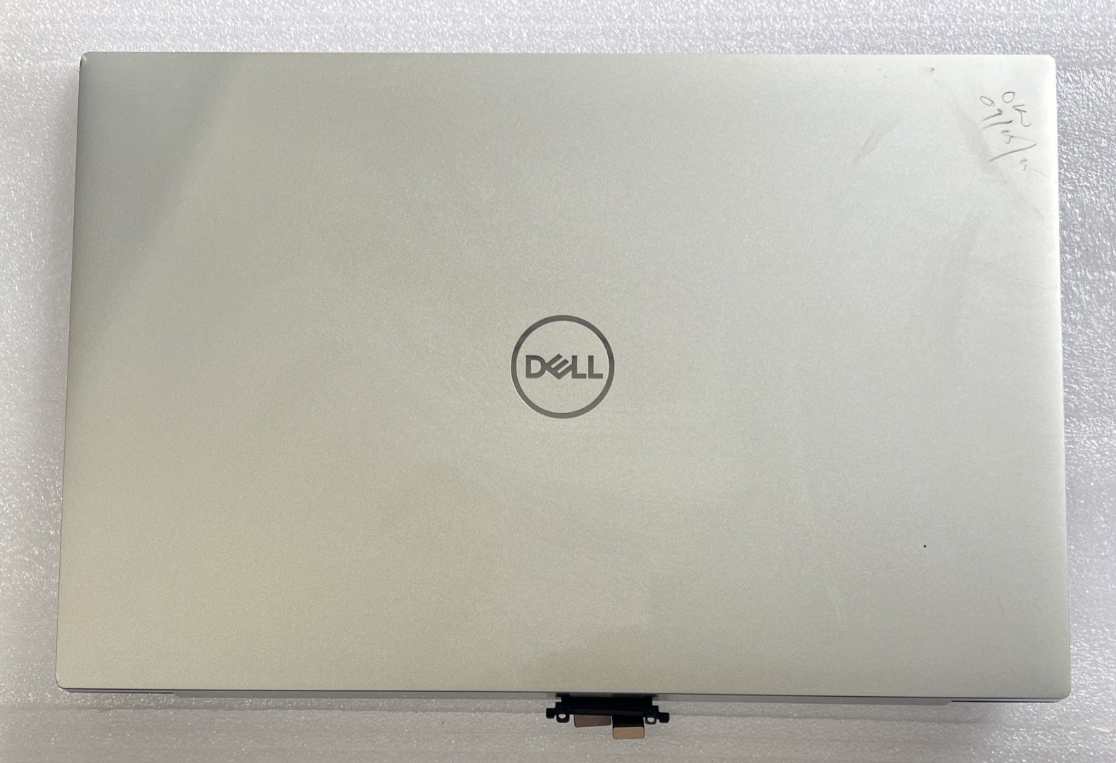 DELL XPS 9720 Laptop 17″ UHD+ 4K+ 3840×2400 LCD TOUCH SCREEN Silver 59CVM N16