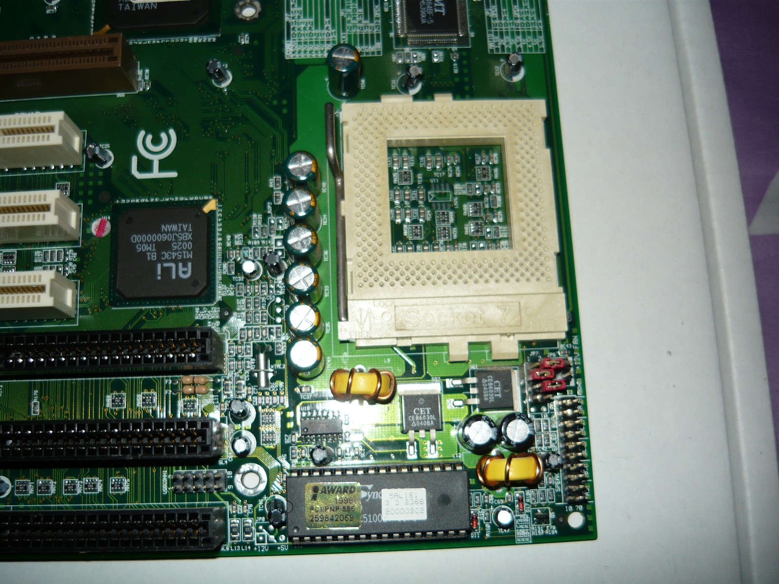 Vintage Acorp 5ALI61 Super Socket 7 Motherboard AGP Aladdin V Used Good