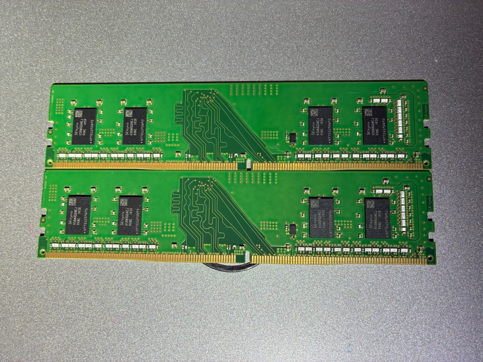 SK Hynix 16GB Kit (2x8GB) PC4-3200AA DDR4 Desktop Memory — Tested & Working