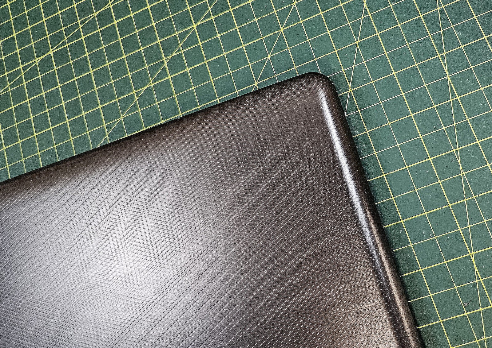 Toshiba Qosmio X875 17.3 LCD Back Cover V000280410 #d631