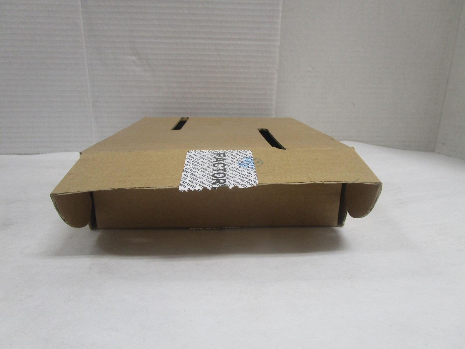 KINGSTON 2GB Desktop Memory Low Profile KTD-DM8400B/2G NEW OPEN BOX OF 18