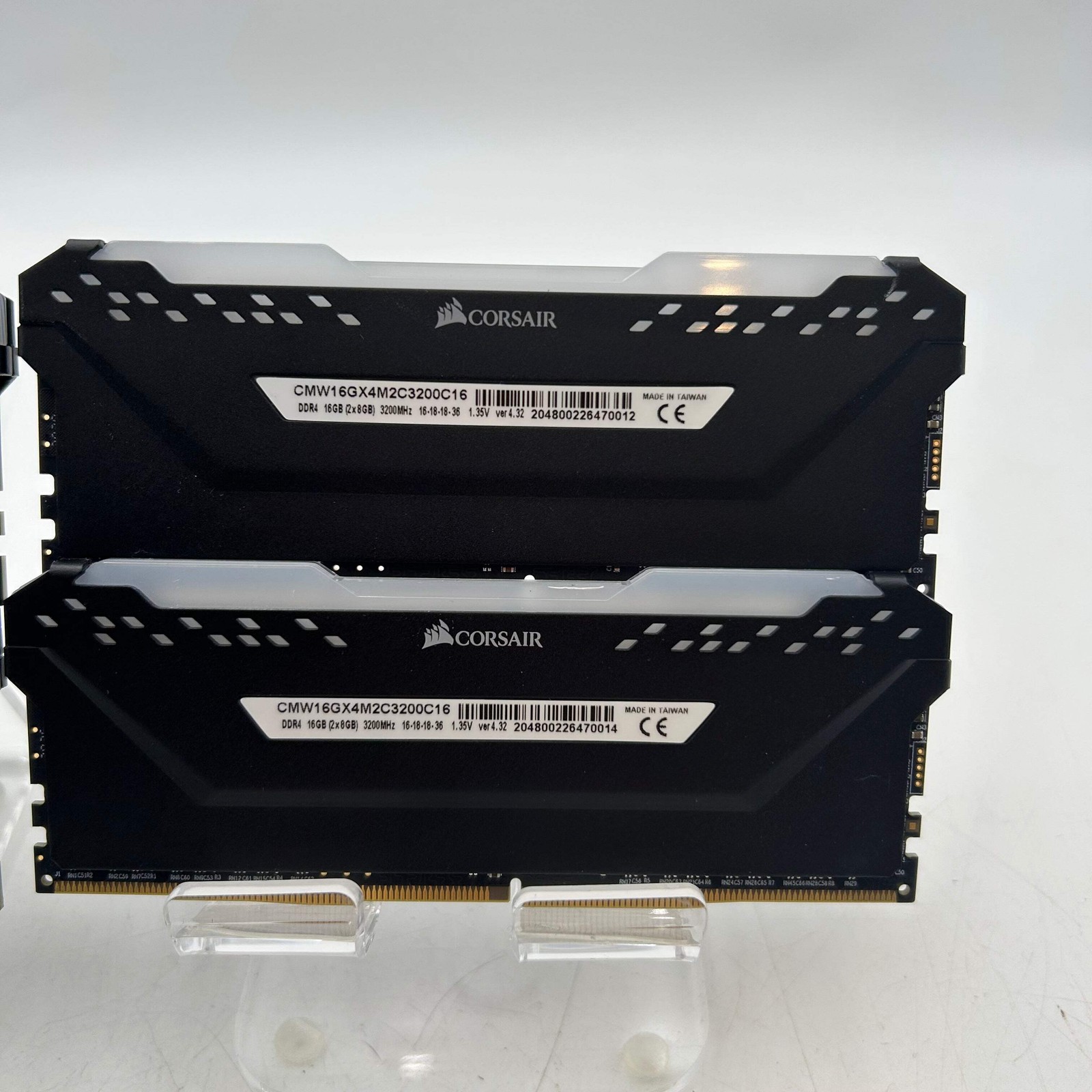 Corsair Vengeance RGB PRO 32GB 4x8GB DDR4 3200MHz CL16 RAM Black