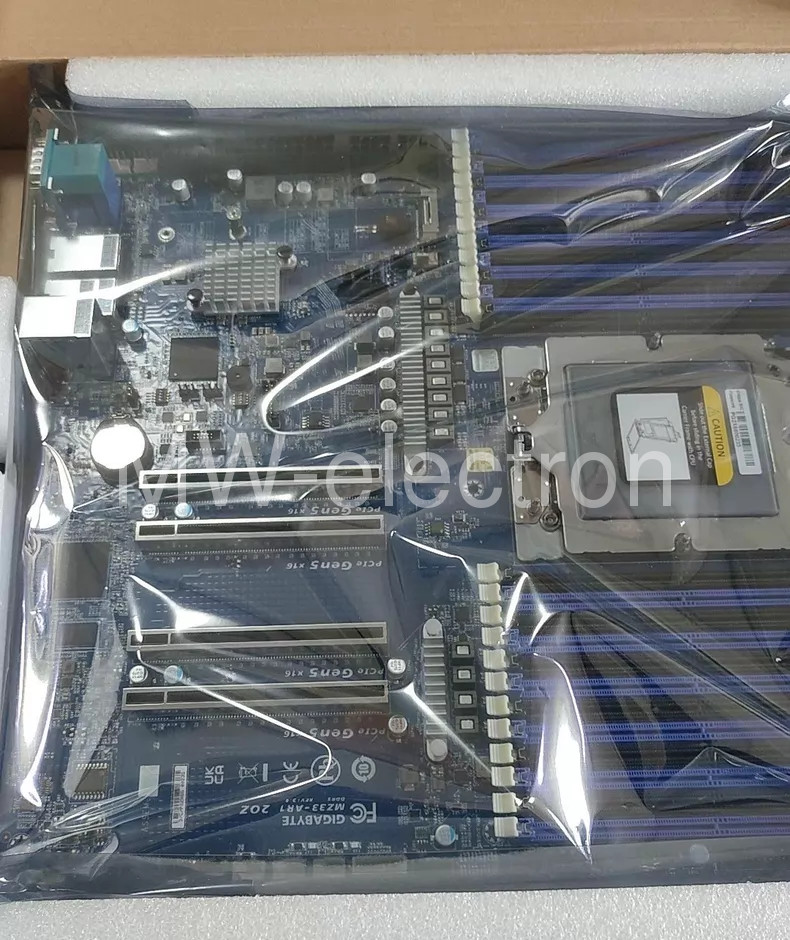 Gigabyte MZ33-AR1 DDR5 Server Motherboard SP5 Support AMD EPYC 9005/9004 CPU