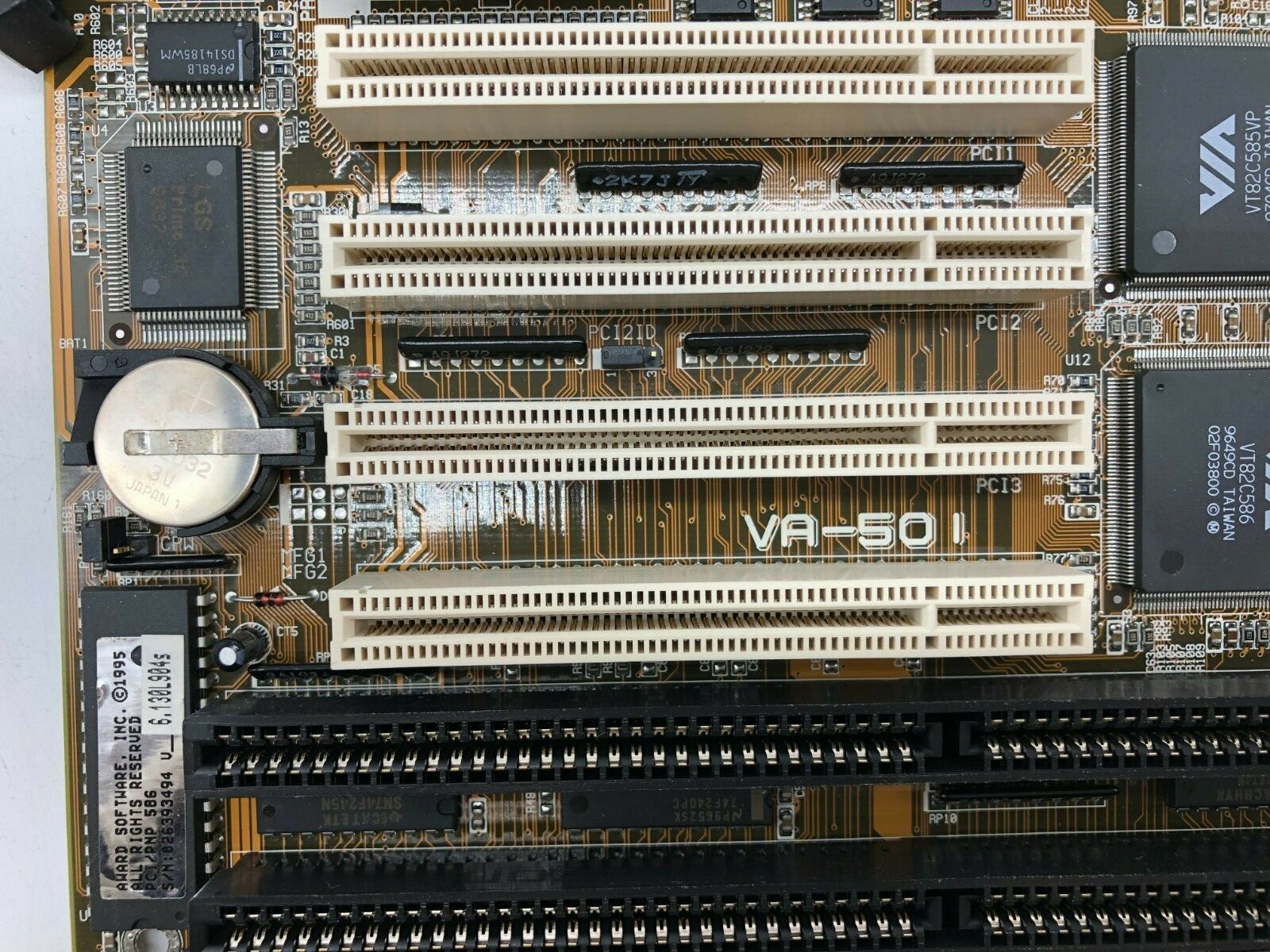 Bundle FIC VA-501 / INTEL 6X86L-PR166+ / 16MB (2x8MB) DIMM RAM #B191