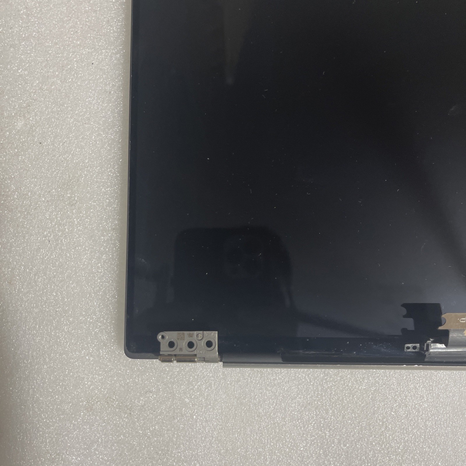 Genuine Dell XPS 9300 13.3″ Touchscreen LCD Silver 4MFP0 RGG8M 1 Cable Cut CTJ0