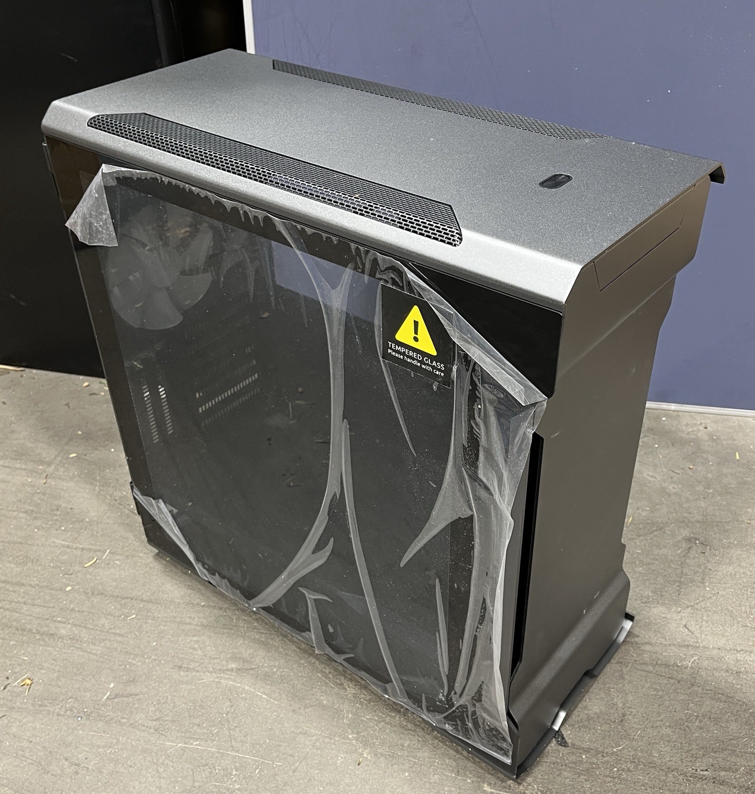 Phanteks Enthoo Evolv X Anthracite Gray Aluminum ATX Mid Tower Computer Case