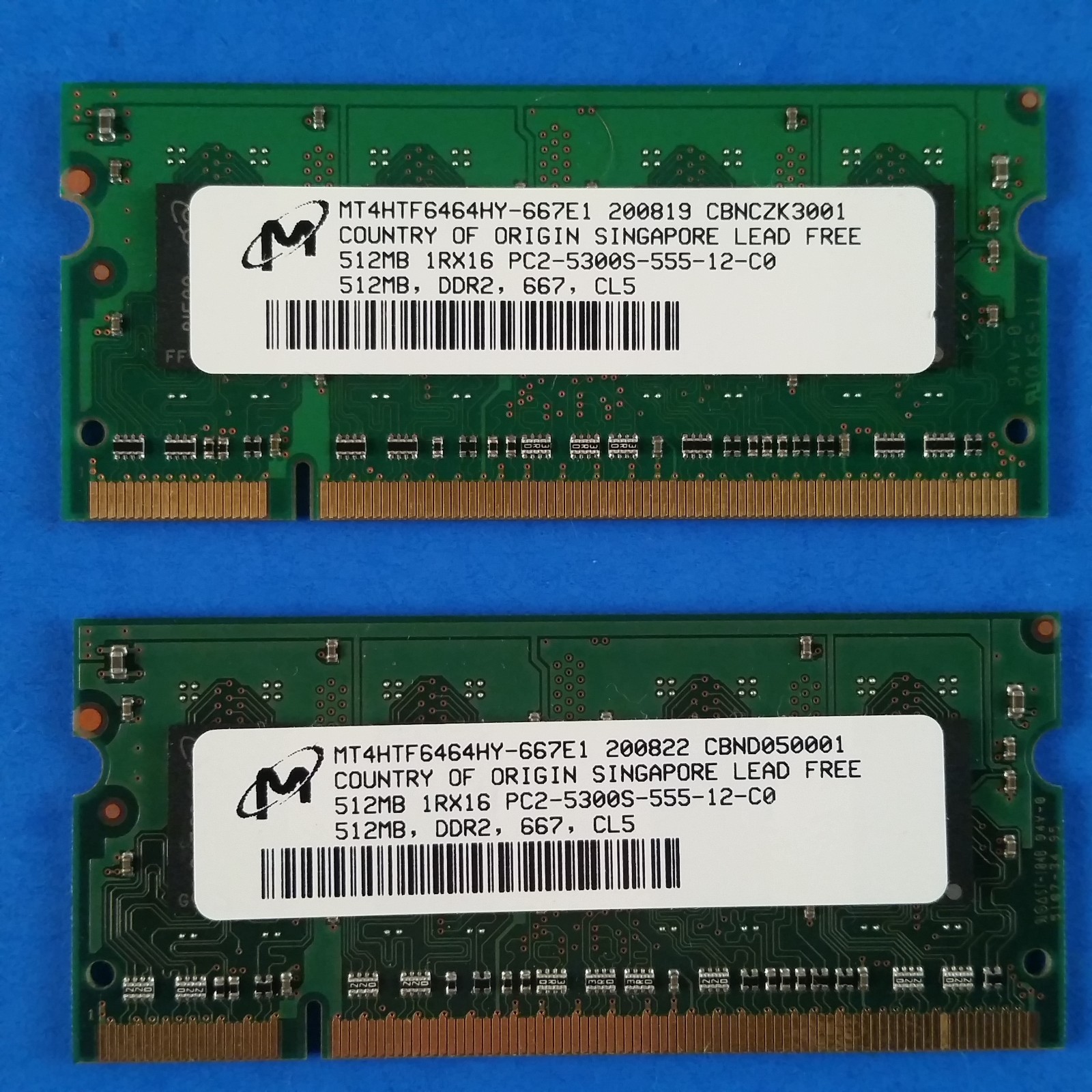 2-pc Lot 512MB 1GB Total PC2-5300 DDR2 SODIMM 200-Pin RAM Memory SO-DIMM Micron