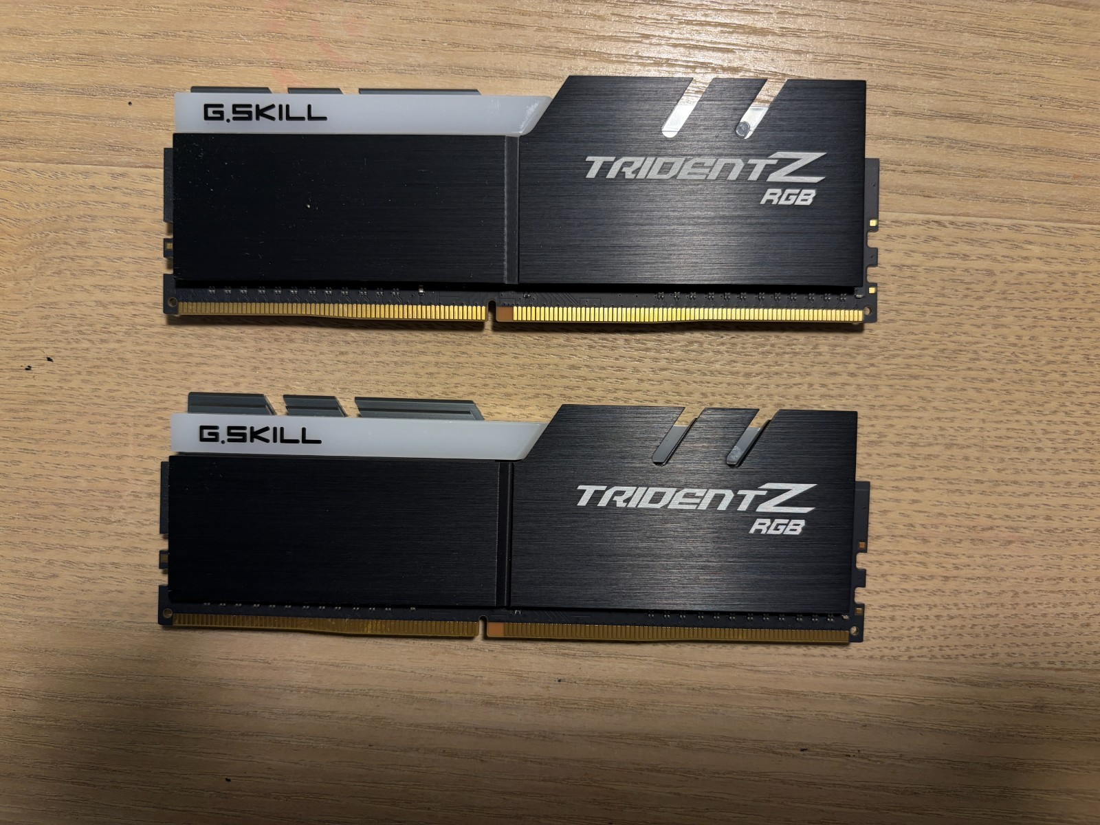 G.Skill Trident Z RGB 2x8GB DDR4 3200 CL16 XMP 2.0 Desktop Memory