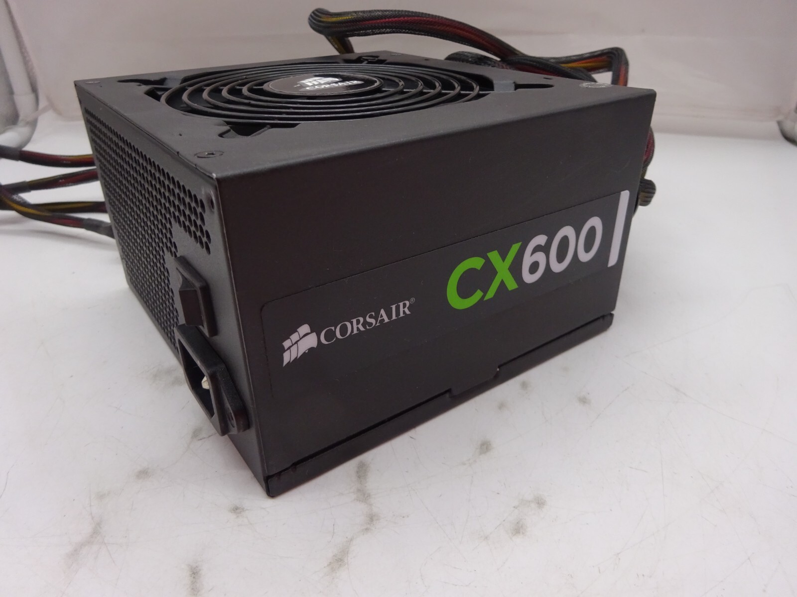 Corsair CX600 75-001668 20+4Pin Netzteil 600W #NT3329