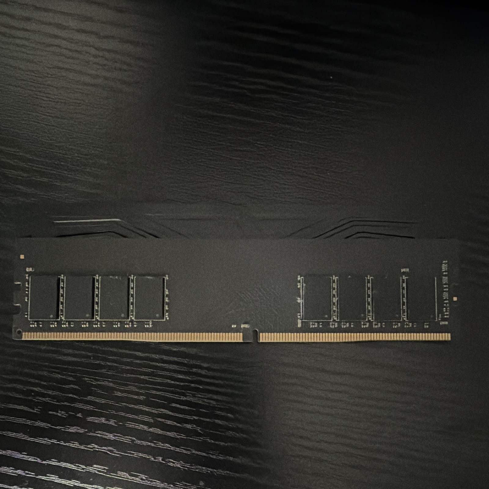 Neo Forza 8GB DDR4-3000 PC4-24000 288-Pin UDIMM Non-ECC RAM NMUD480E82