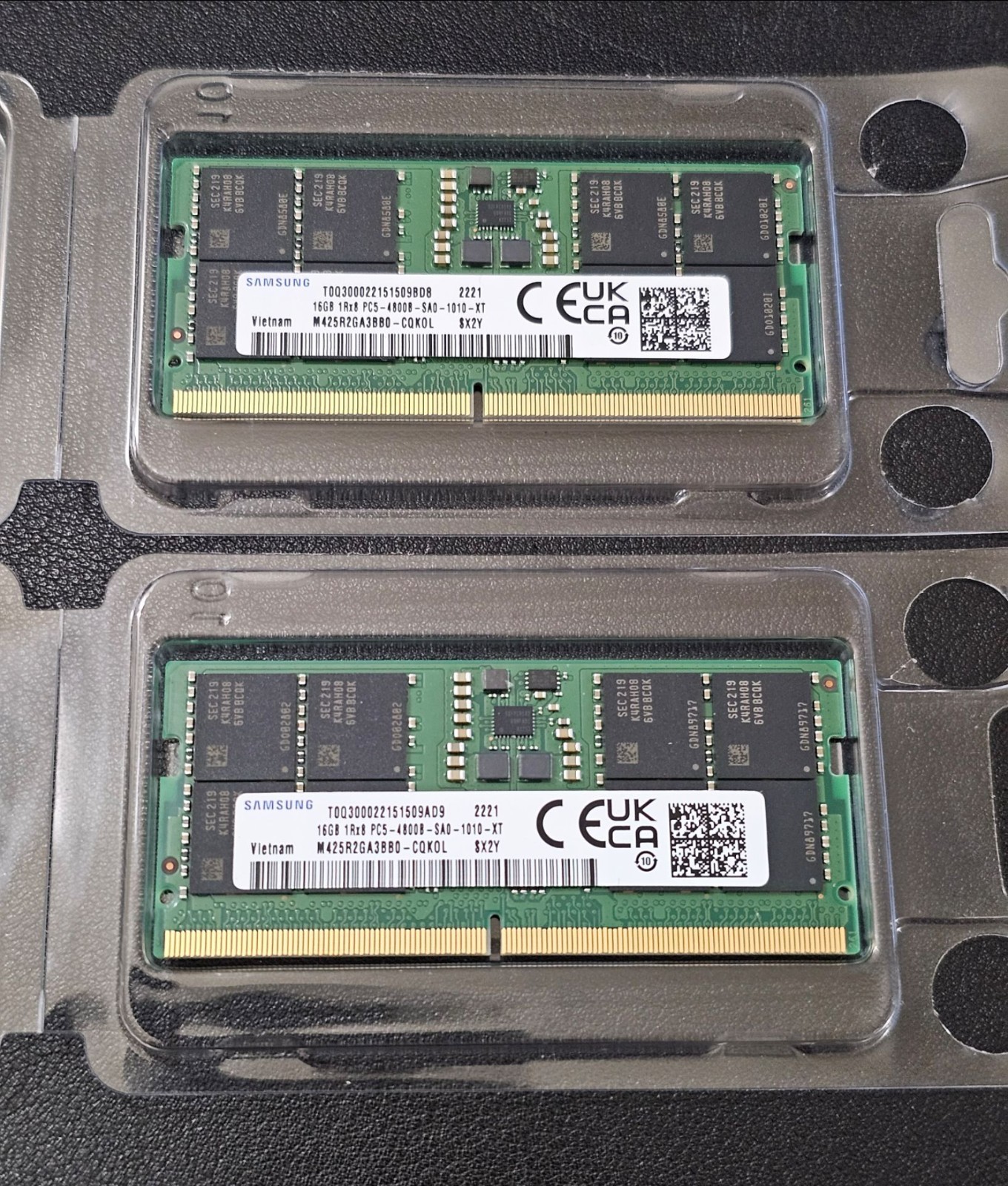 Samsung 32GB (2x16GB) DDR5 4800MHz PC5-38400 SO-DIMM RAM M425R2GA3BB0-CQK0L