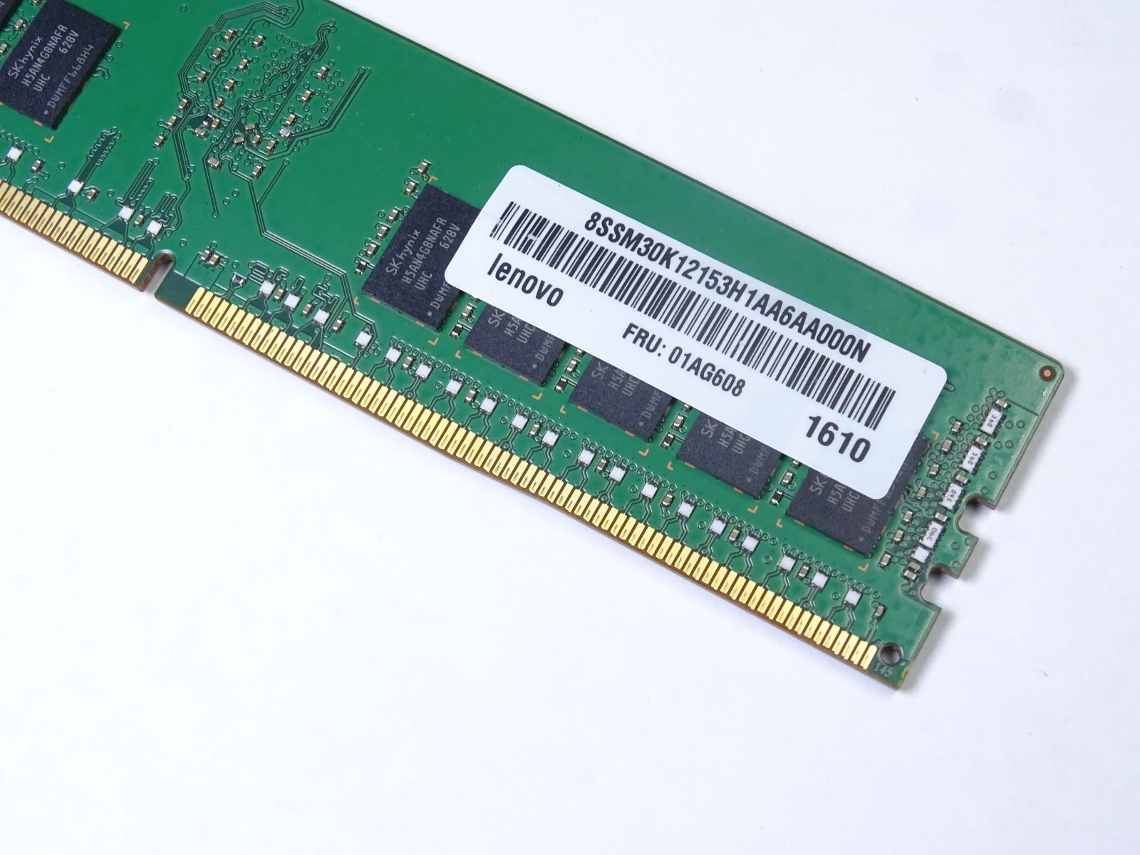 SK hynix 8GB DDR4-2400 PC4-19200 ECC RDIMM Server RAM (HMA41GR7AFR8N-UH)