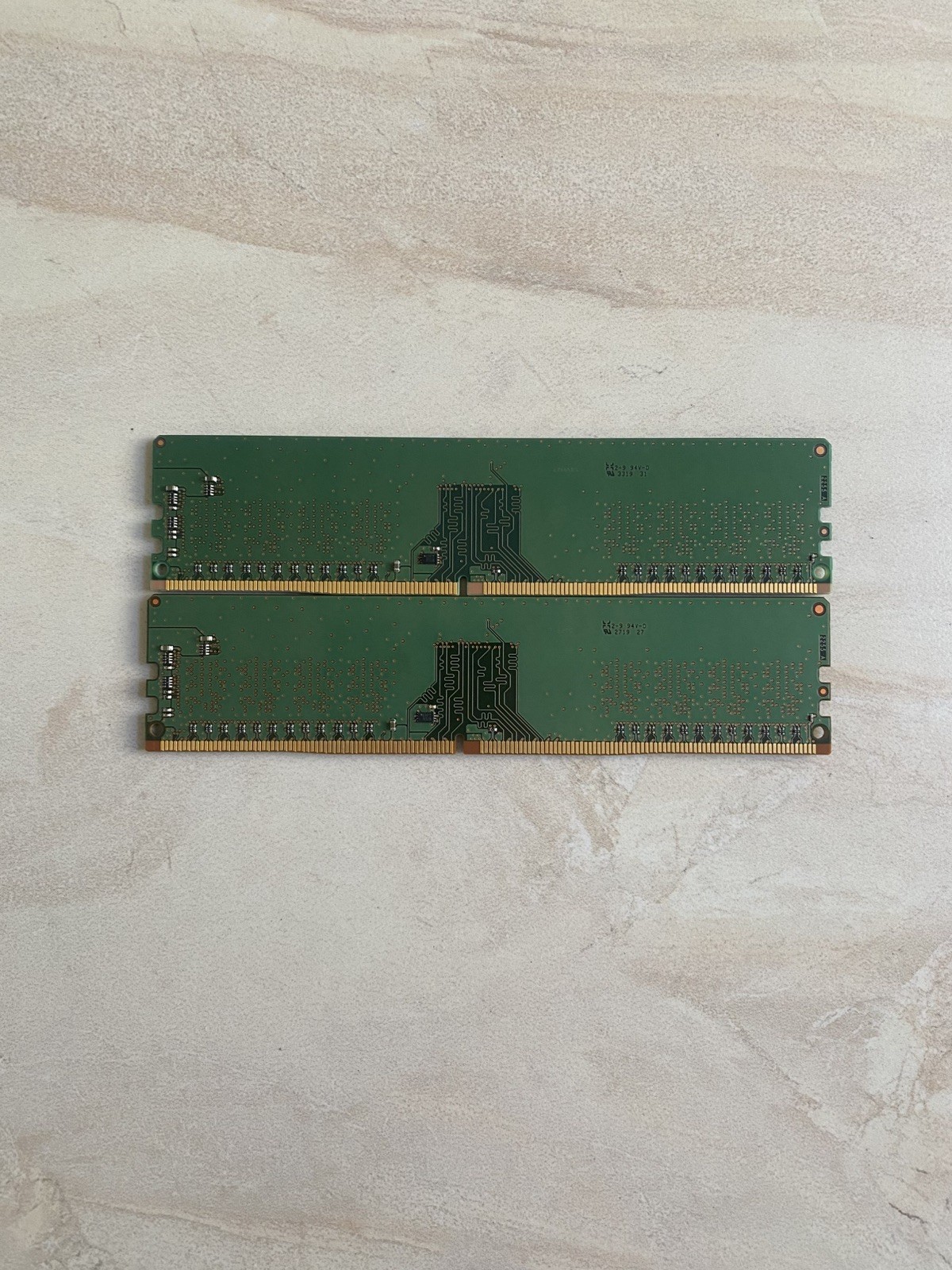 Micron 16GB Kit (2x8GB) DDR4 2666MHz PC4-2666V Desktop RAM MTA8ATF1G64AZ-2G6E1