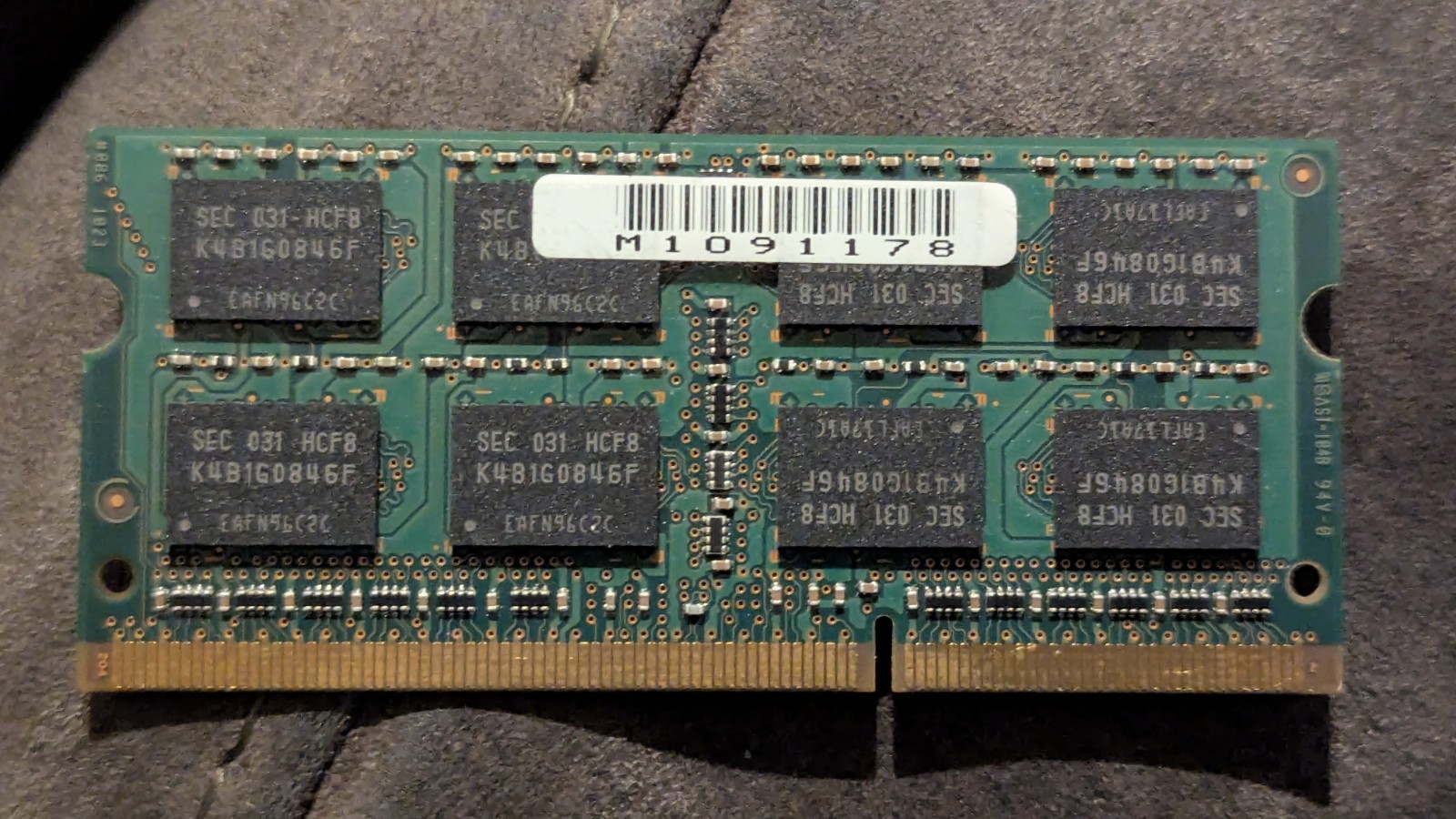 SAMSUNG 2X 2GB 4GB KIT | PC3 8500S Laptop Memory RAM | M471B5673FH0-CF8