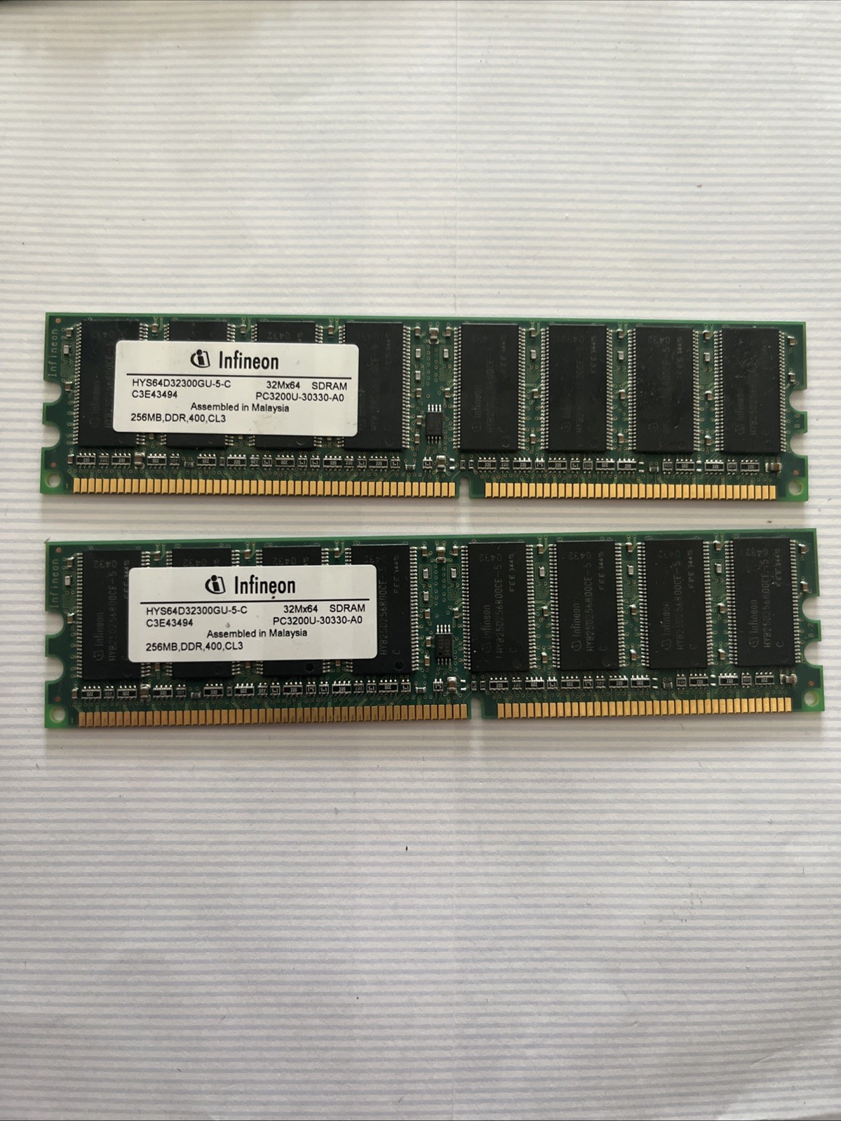 Infineon 256m DDR 400 CL3