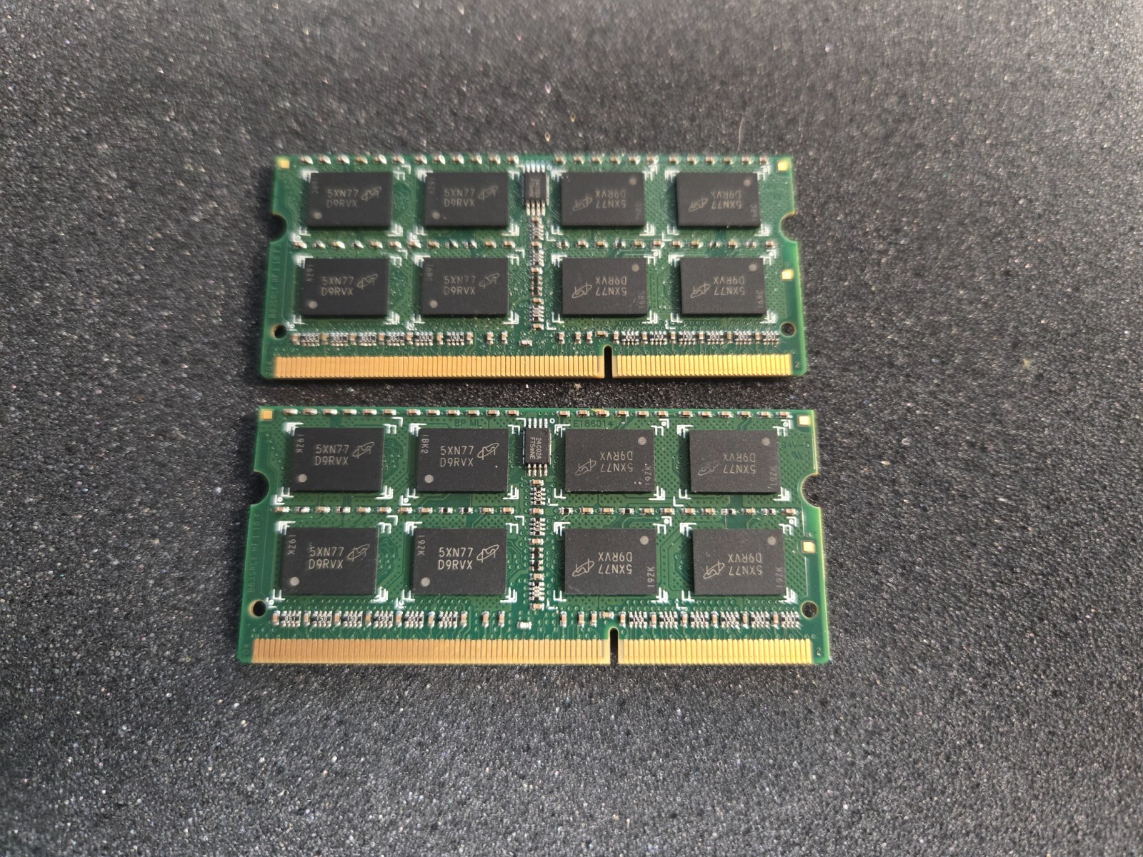 16GB Kit (2x8GB) Crucial DDR3L-1600 1.35V SODIMM | Tested | CT102464BF160B.M16FN