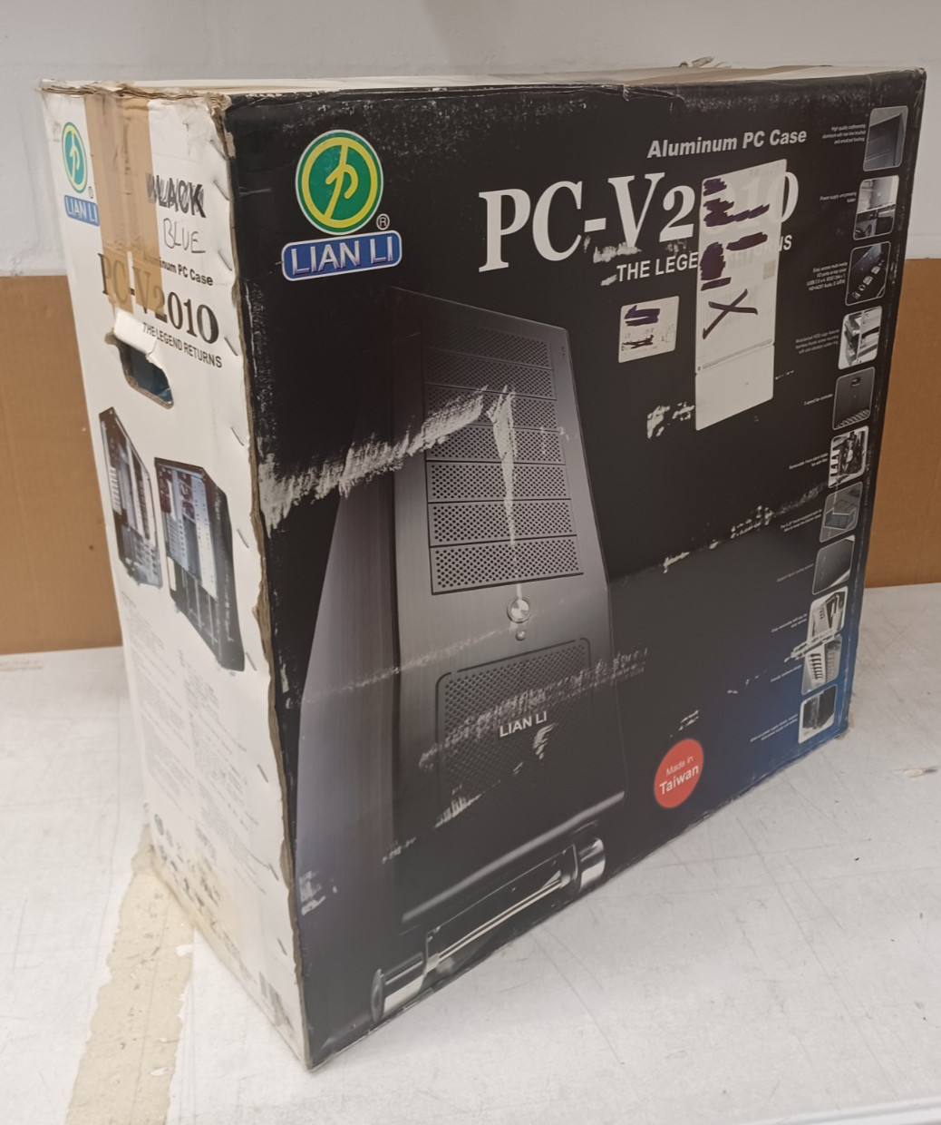 LIAN LI PC-V2010 Aluminum Full Tower Custom Blue 4718466920126