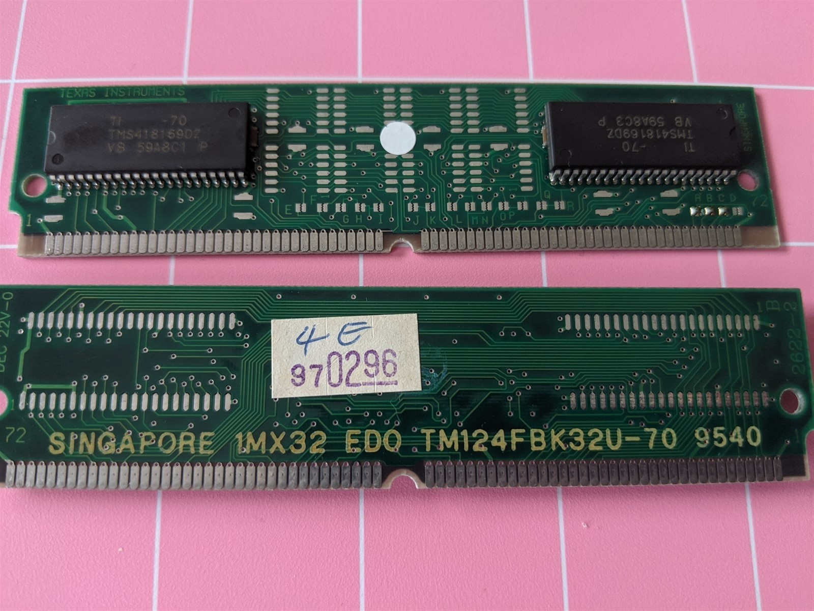 8MB 2x4MB 72pin Simm EDO 70ns TEXAS INSTRUMENTS TI TM124FBK32U-70 Ram Kit 1Mx32
