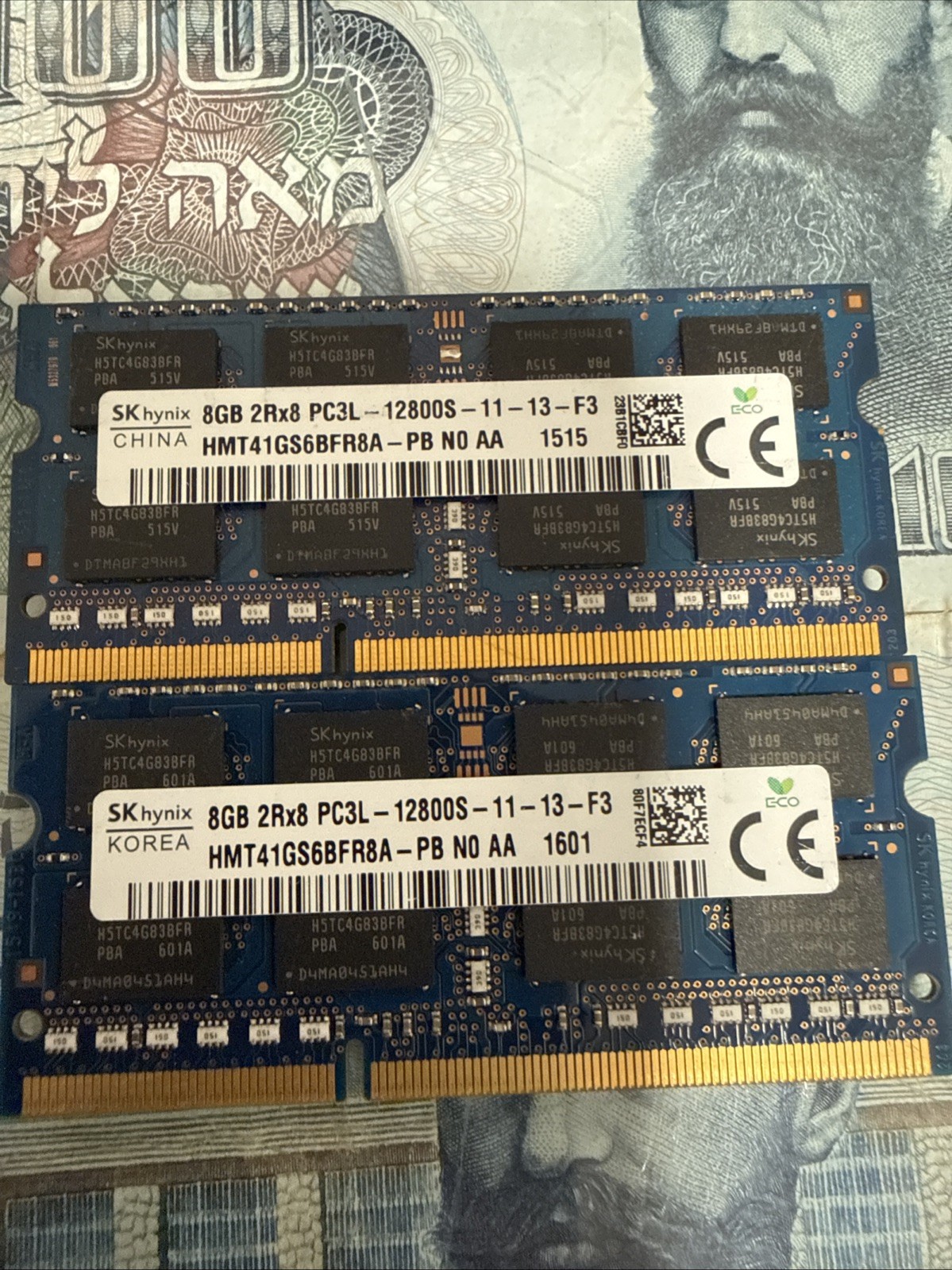 SK hynix 16Gb (2x8GB) PC3L-12800s (DDR3 SDRAM) Memory HMT41GS6BFR8A-PB