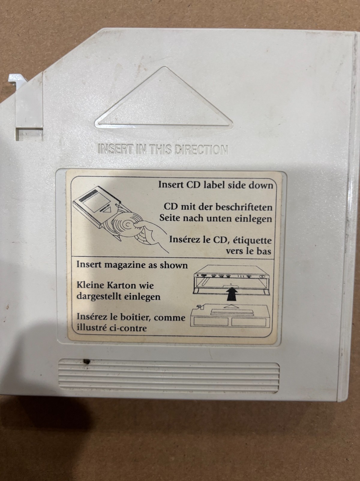 TORISAN CDR-c3g CD-ROM DRIVE IDE w/caddy 3 discs TESTED