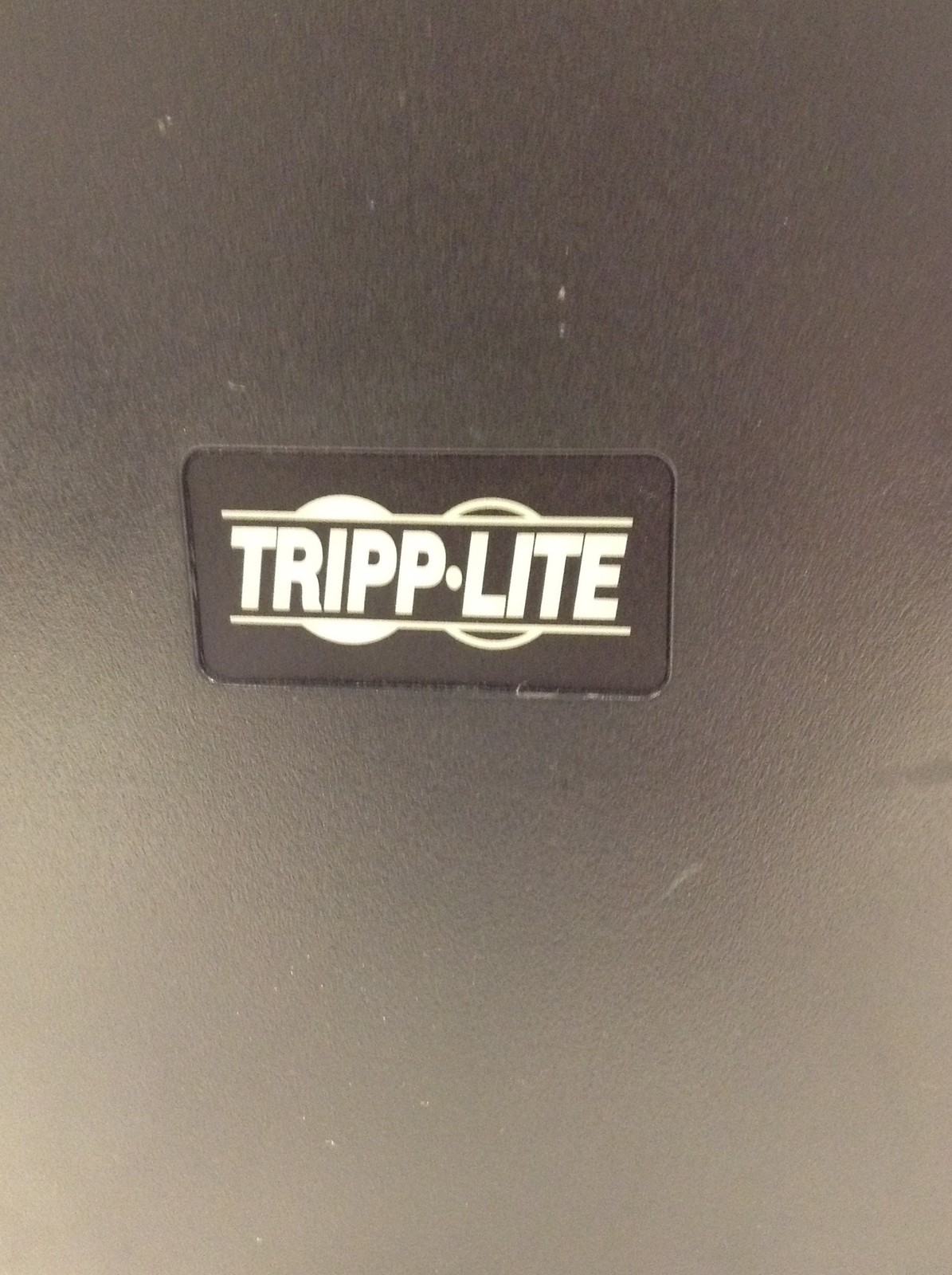 Tripp Lite OMNIVS1500 UPS Battery Backup 1500VA 940W 8 Oulets USB No Battery