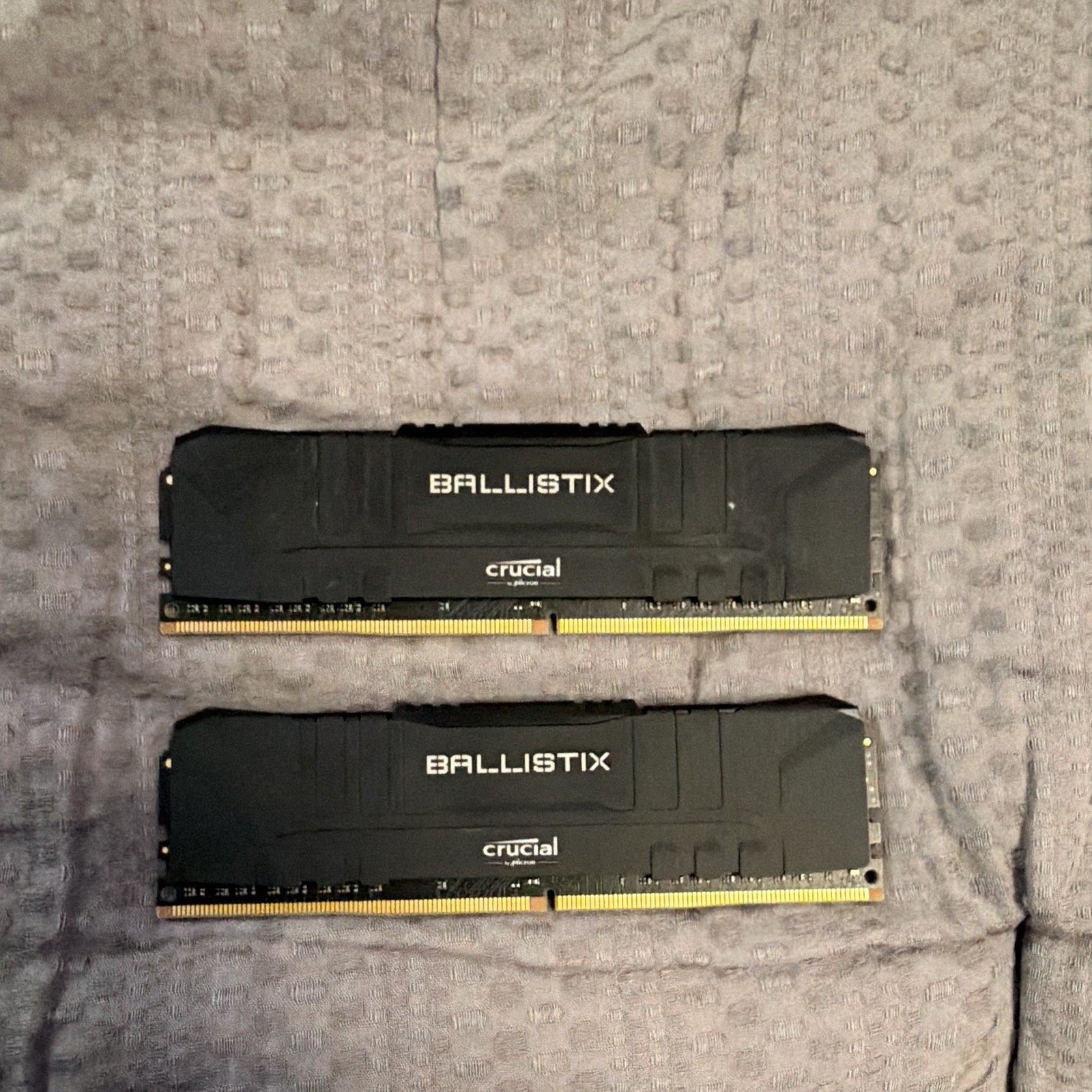 Crucial Ballistix 16GB (2x8GB) DDR4-3600 DIMM Non-ECC Unbuffered RAM