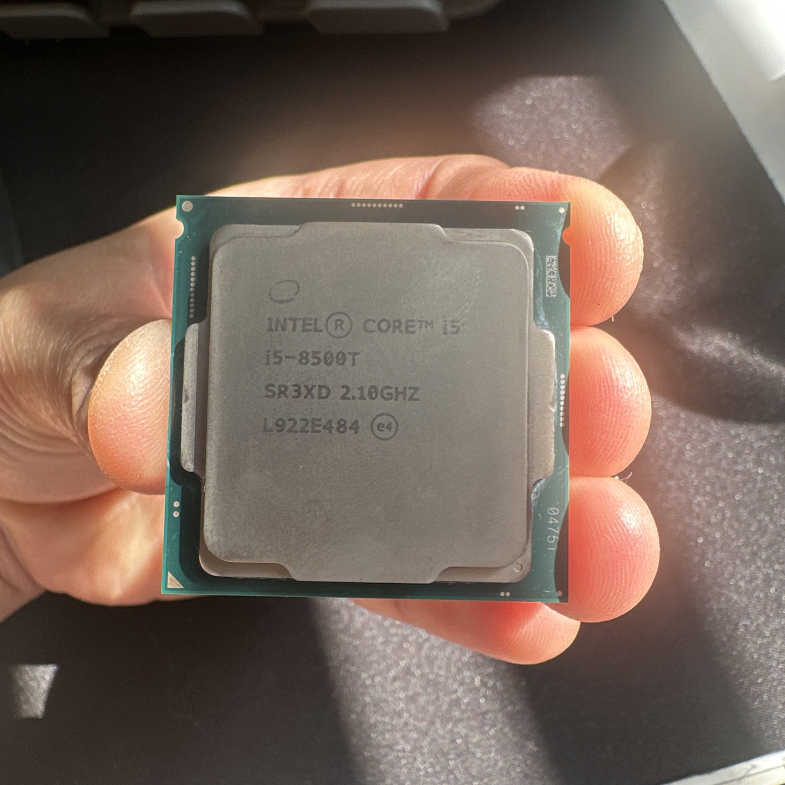 Intel Core i5-8500T SR3XD 2.10-3.50GHz 6-Core LGA 1151 9MB Cache CPU Processor