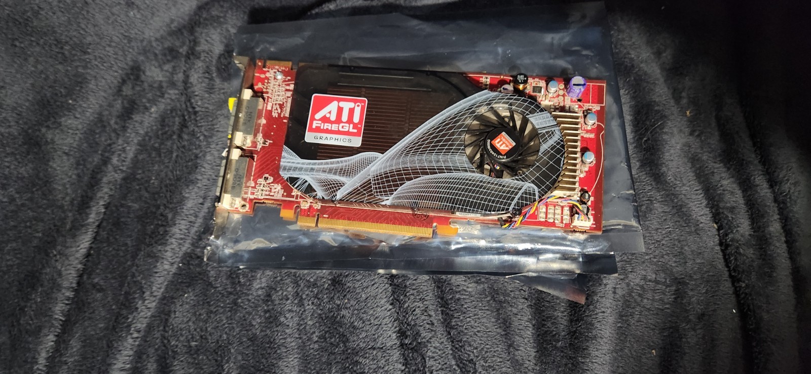 Barco ATI FireGL MXRT 5200 512MB GDDR4 2-DVI Full Height Video Card 102B1011021