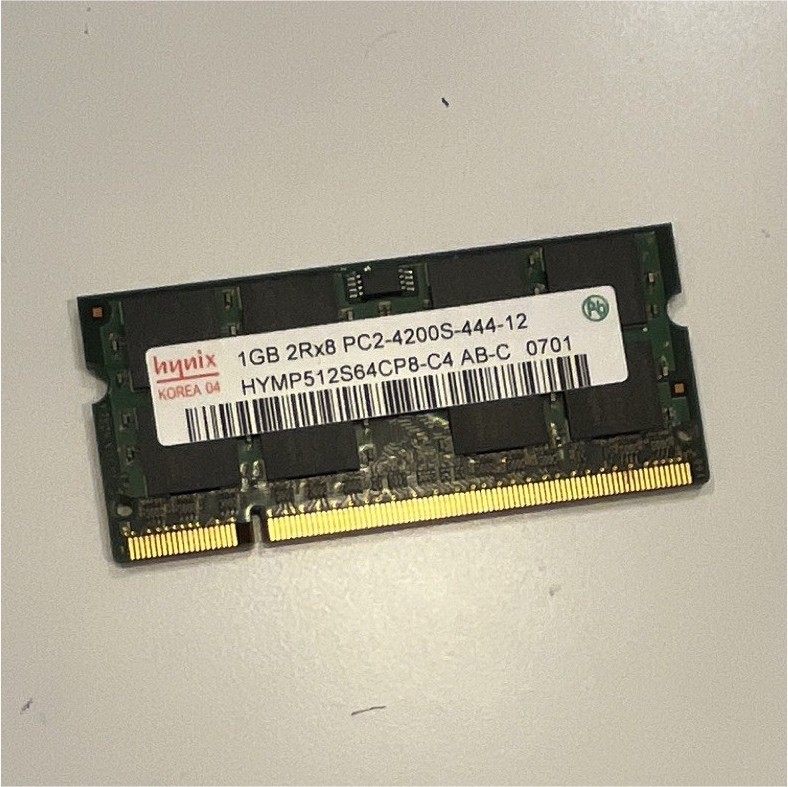 Hynix 1GB DDR2 PC2-4200S-444-12 SO-DIMM Laptop RAM 200-Pin HYMP512S64CP8