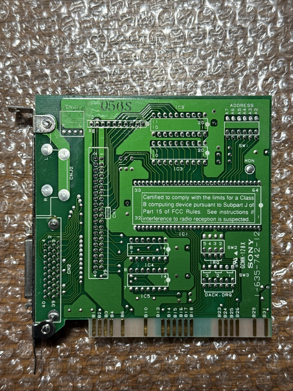 SONY CDB-242 ISA CD-ROM HOST ADAPTER GCMK-128X 1-635-742-12 FCC ID AK8CDB242