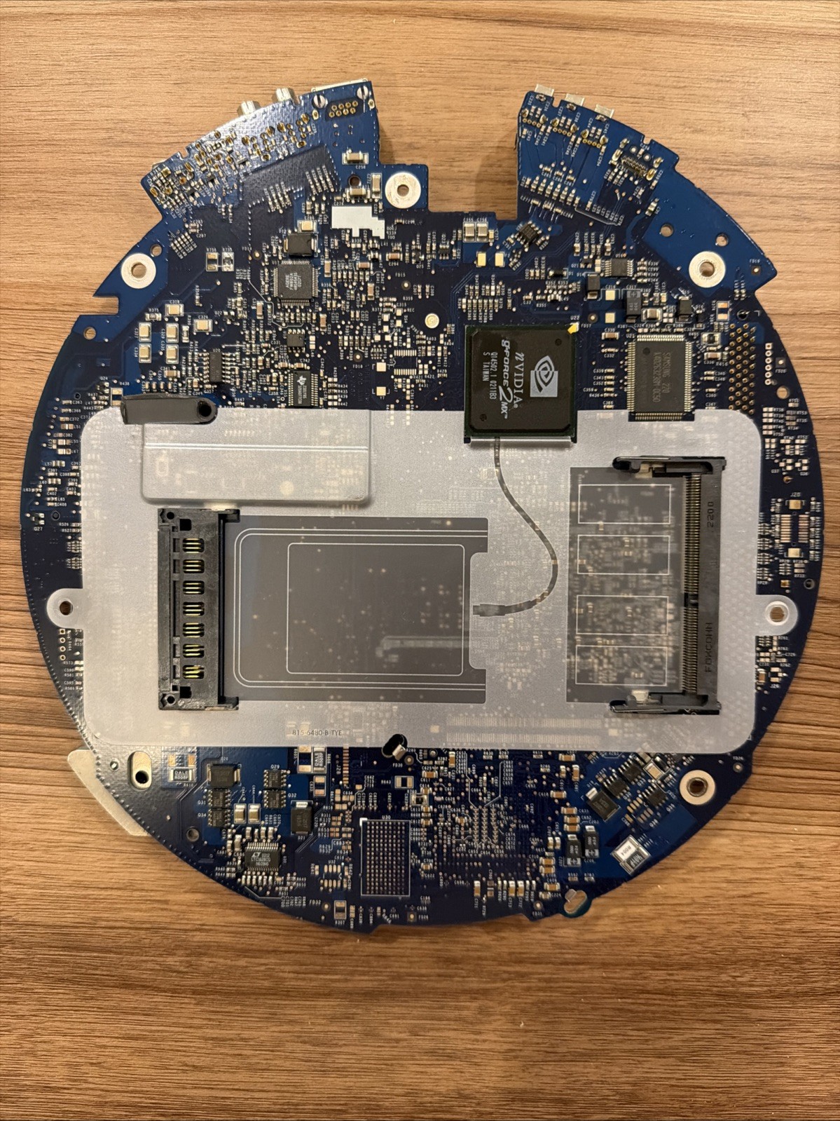 Genuine Apple iMac G4 Logic Board Tested – 700Mhz, 820-1381-A, W8234382MSPA 2002