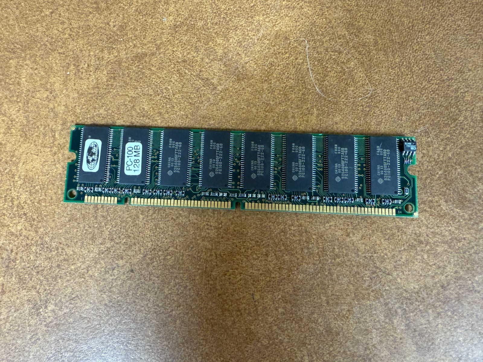 128MB PC-100 PC100-222-60 5264805FTTA60 Memory