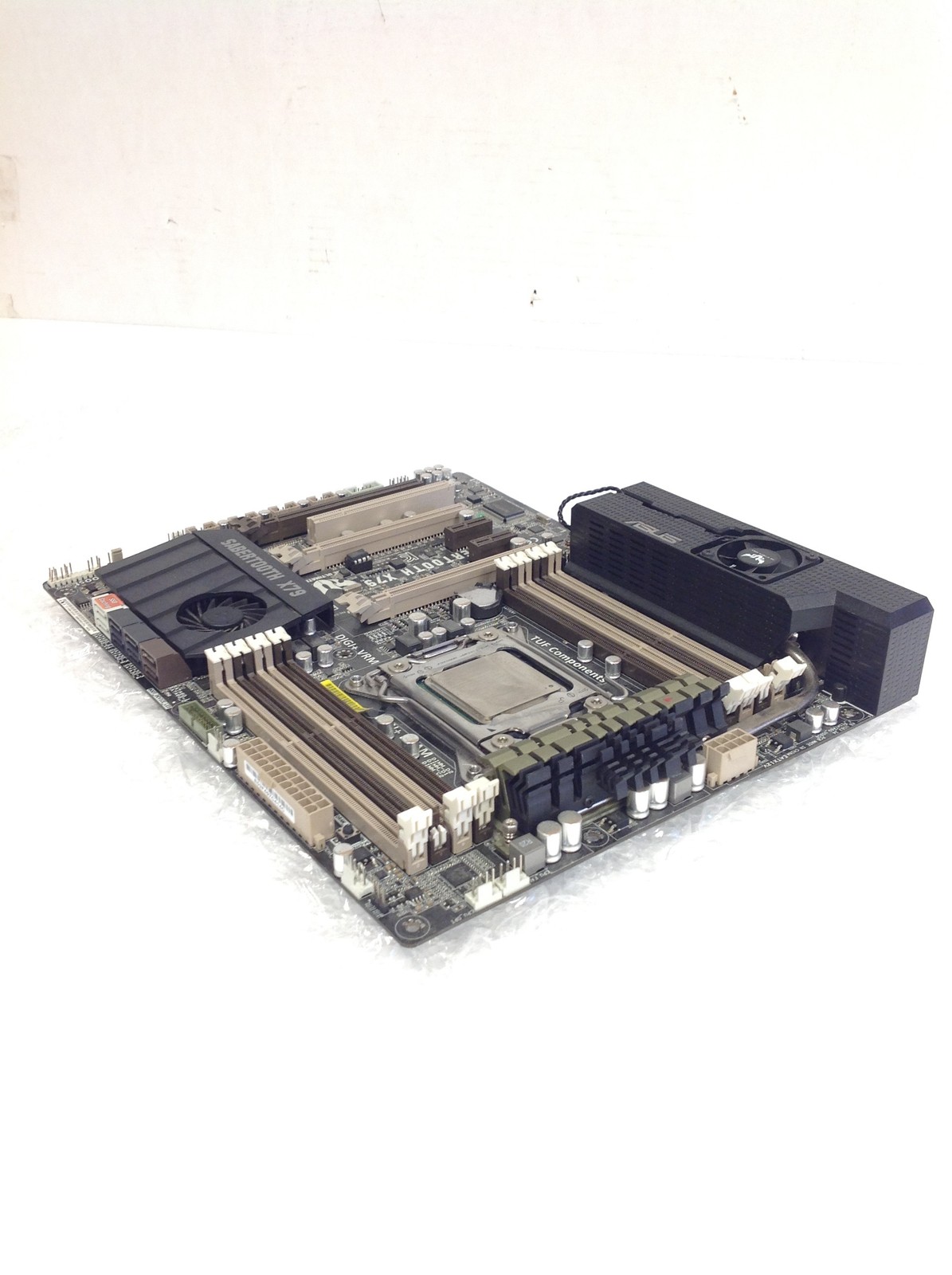 Asus Sabertooth X79 Motherboard with Intel Core i7-3820, No RAM, FREE SHIPPING