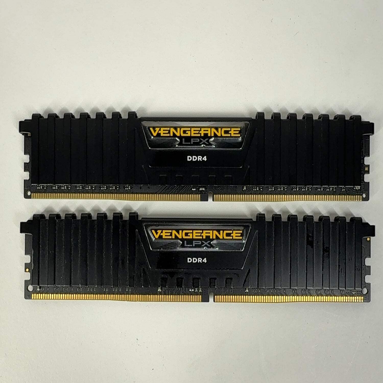 Corsair Vengeance LPX 16GB (2x8GB) RAM DDR4 2666MHz CMK16GX4M2A2666C16