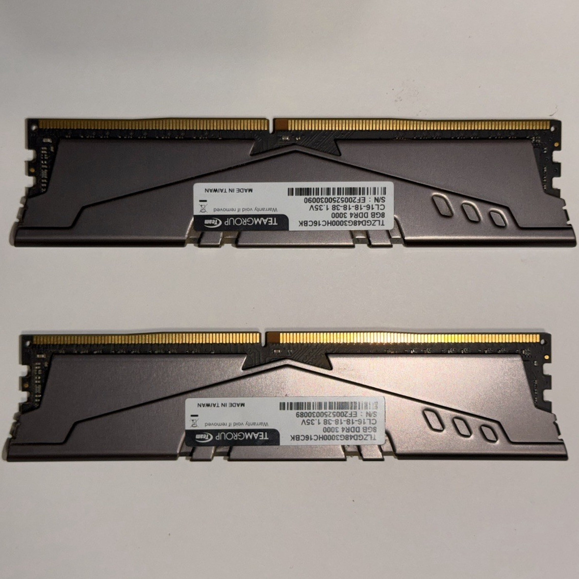 TEAMGROUP T-Force Vulcan Z DDR4 3000 16GB (2x8GB) DIMM XMP TLZGD48G3000HC16CBK