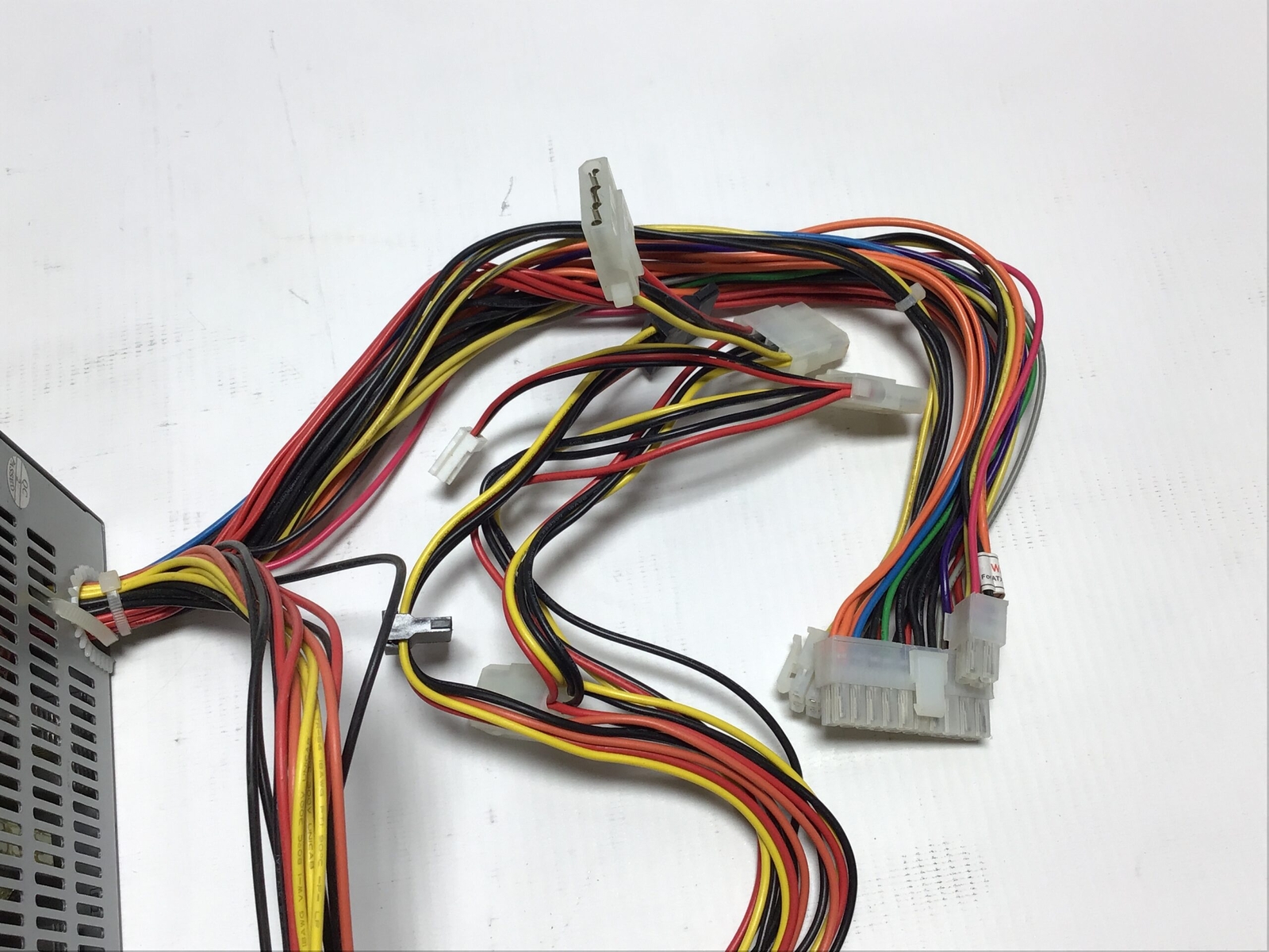 StarTech AP-400X12V – ATXPW350DELL Power Supply 350W 50/60Hz