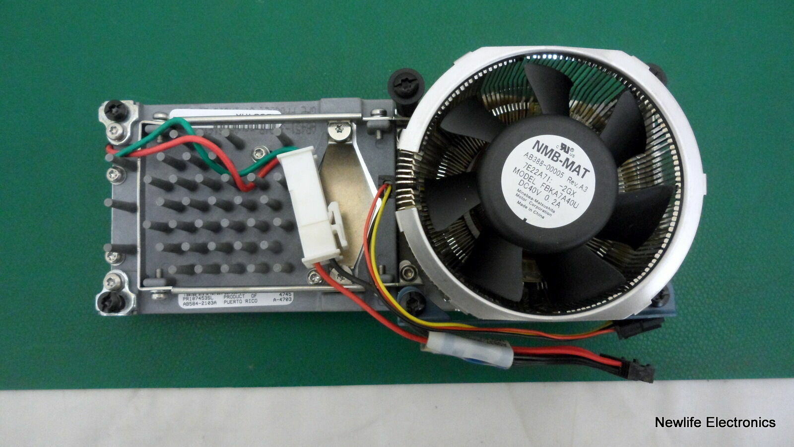 HP AB584-69001 Intel Itanium2 1.6Ghz CPU (18MB L3 Cache) AB584-2103A AB584A