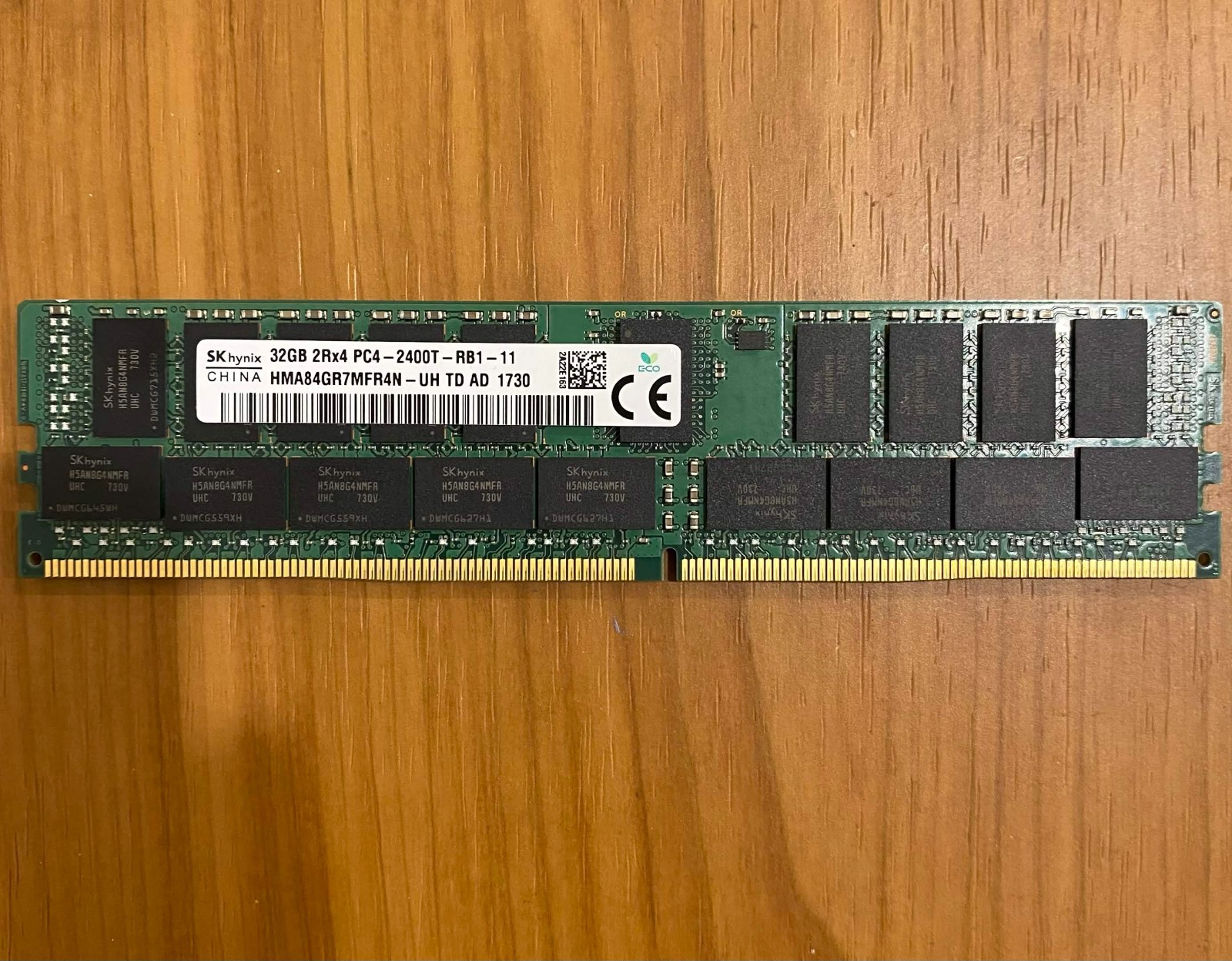 SK Hynix 32GB PC4 2400T HMA84GR7MFR4N-UH DIMM ECC REG RAM