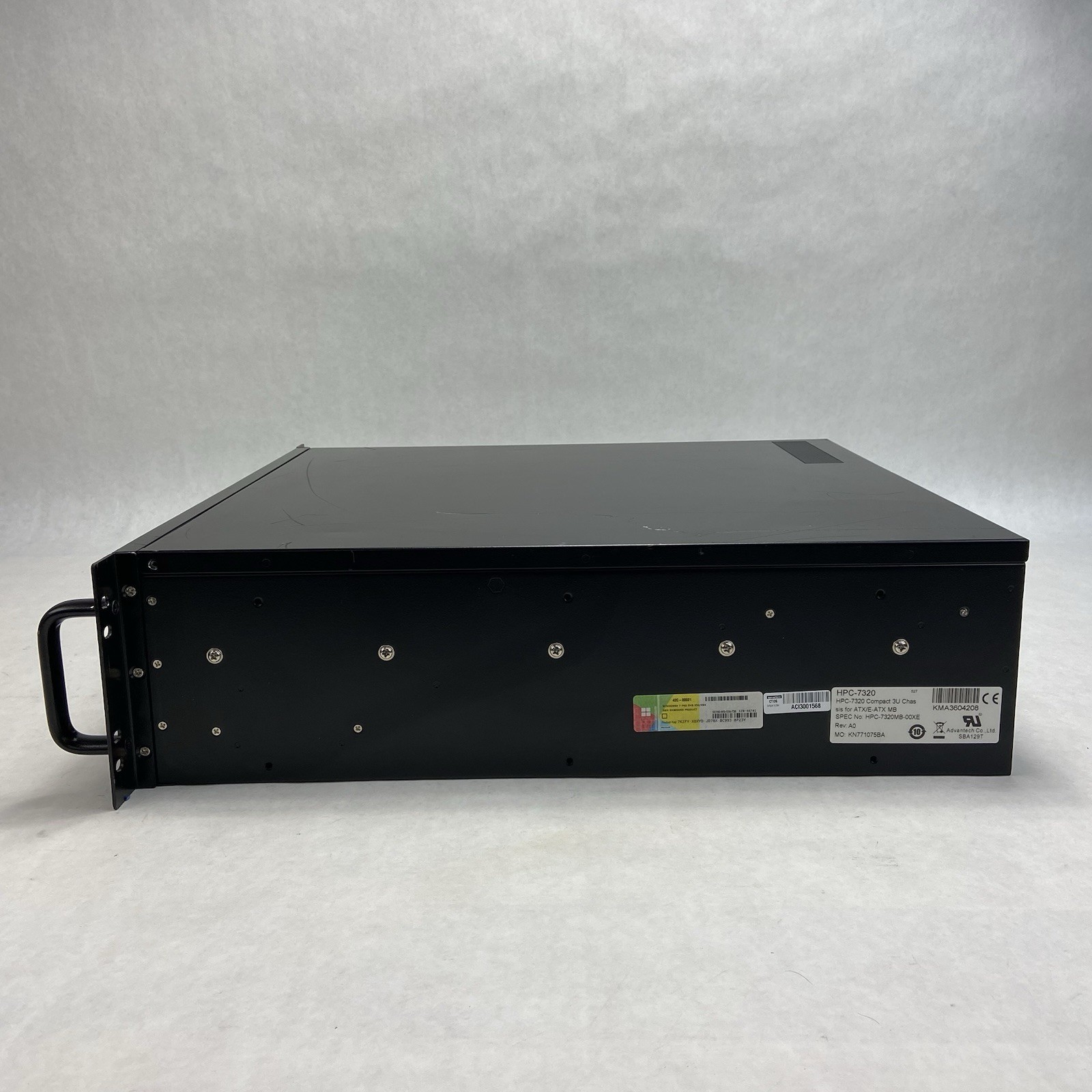 Advantech HPC-7320MB-00XE 3U Rackmount Server Chassis Barebones Missing Caddies