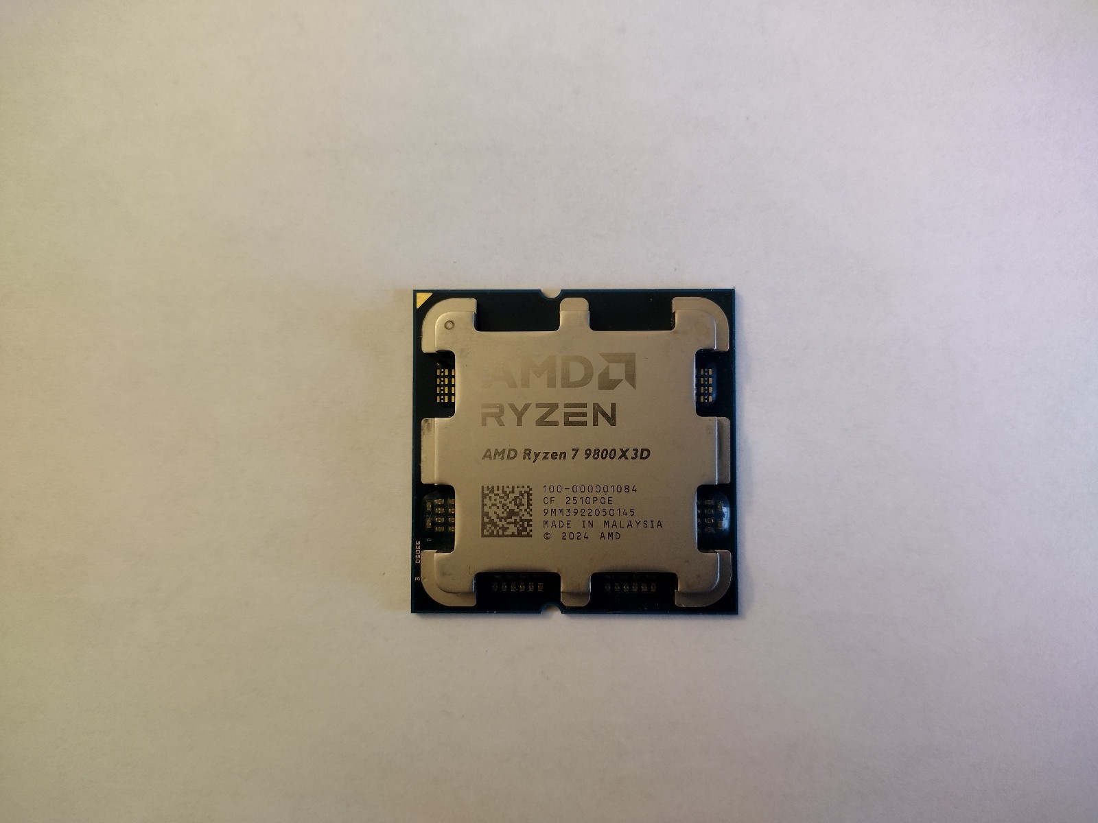 AMD Ryzen 7 9800X3D 8-Core 4.7-5.2GHz 96MB L3 cache Socket AM5 CPU