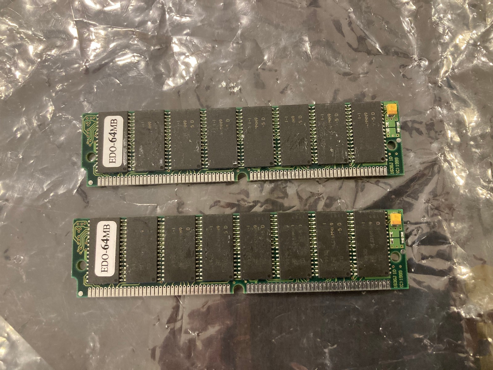 128MB KIT (2 X 64MB) EDO MEMORY NON PARITY 50NS SIMM 72 PIN (16Mx4)x8