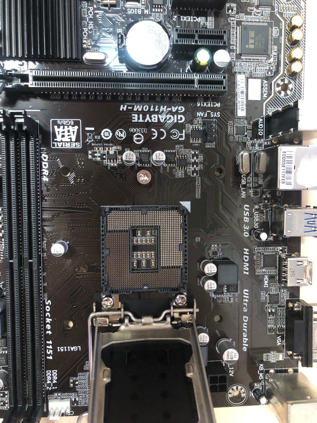 Gigabyte GA-H110M-H Motherboard CPU i3 i5 i7 LGA1151 Intel DDR4 HDMI VGA USB 3.0