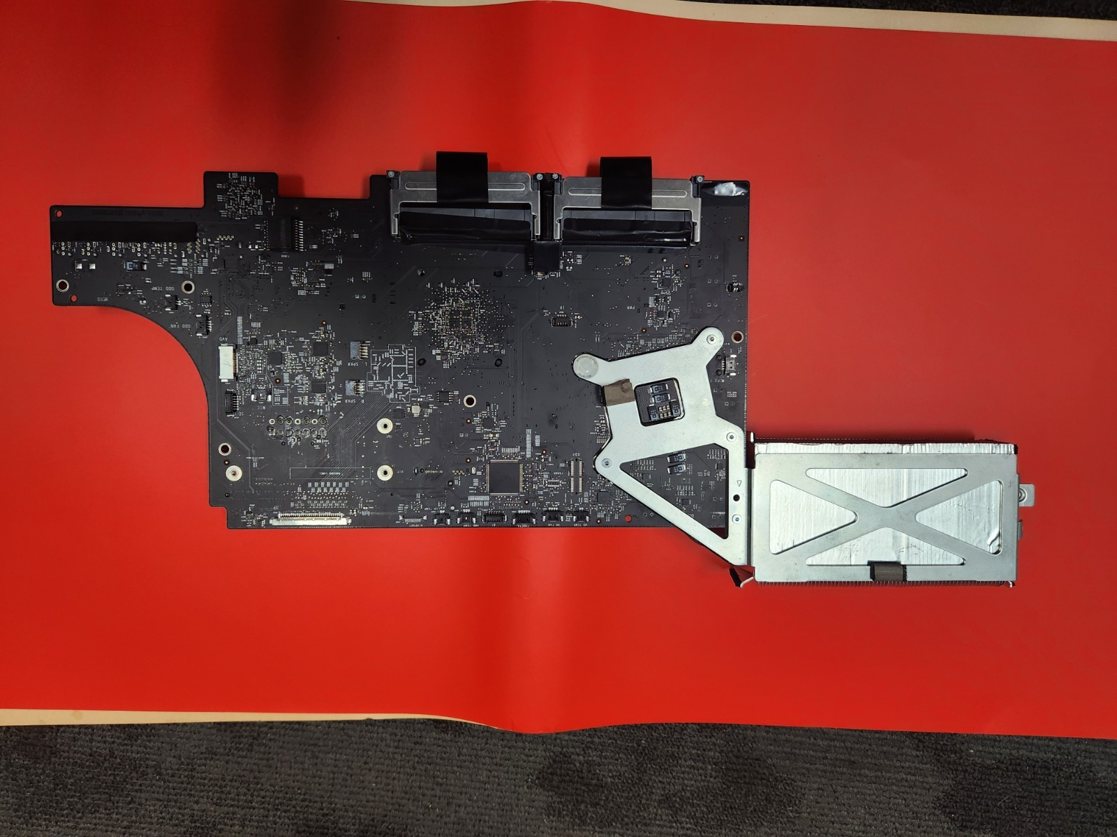 Apple iMac 27″ A1312 3.06ghz CPU & LogicBoard 820-2507-A 820-2733-A 820-2901-A