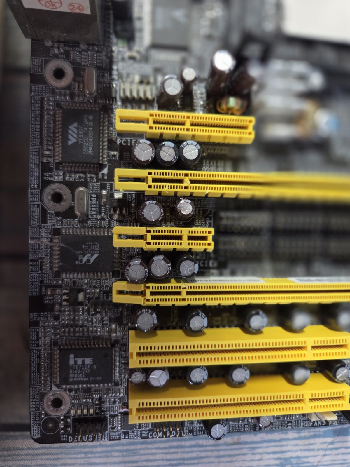 DFI Lanparty NF4 SLI-D Full ATX Socket 939 Tested & Working